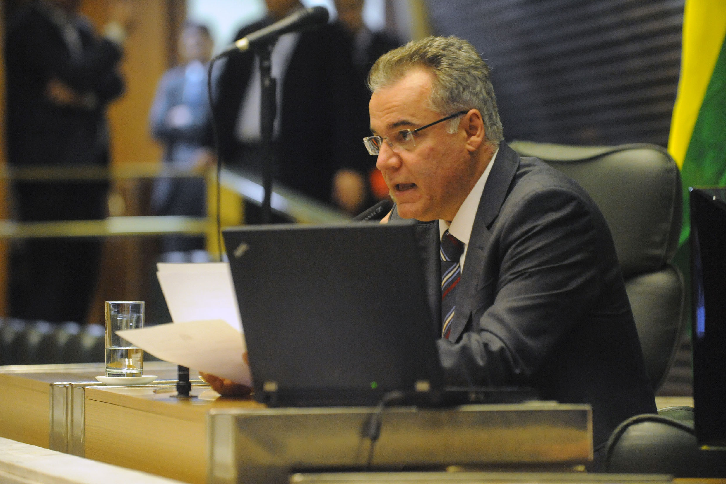 Samuel Moreira, presidente do Legislativo paulista <a style='float:right;color:#ccc' href='https://www3.al.sp.gov.br/repositorio/noticia/N-06-2014/fg163919.jpg' target=_blank><i class='bi bi-zoom-in'></i> Clique para ver a imagem </a>