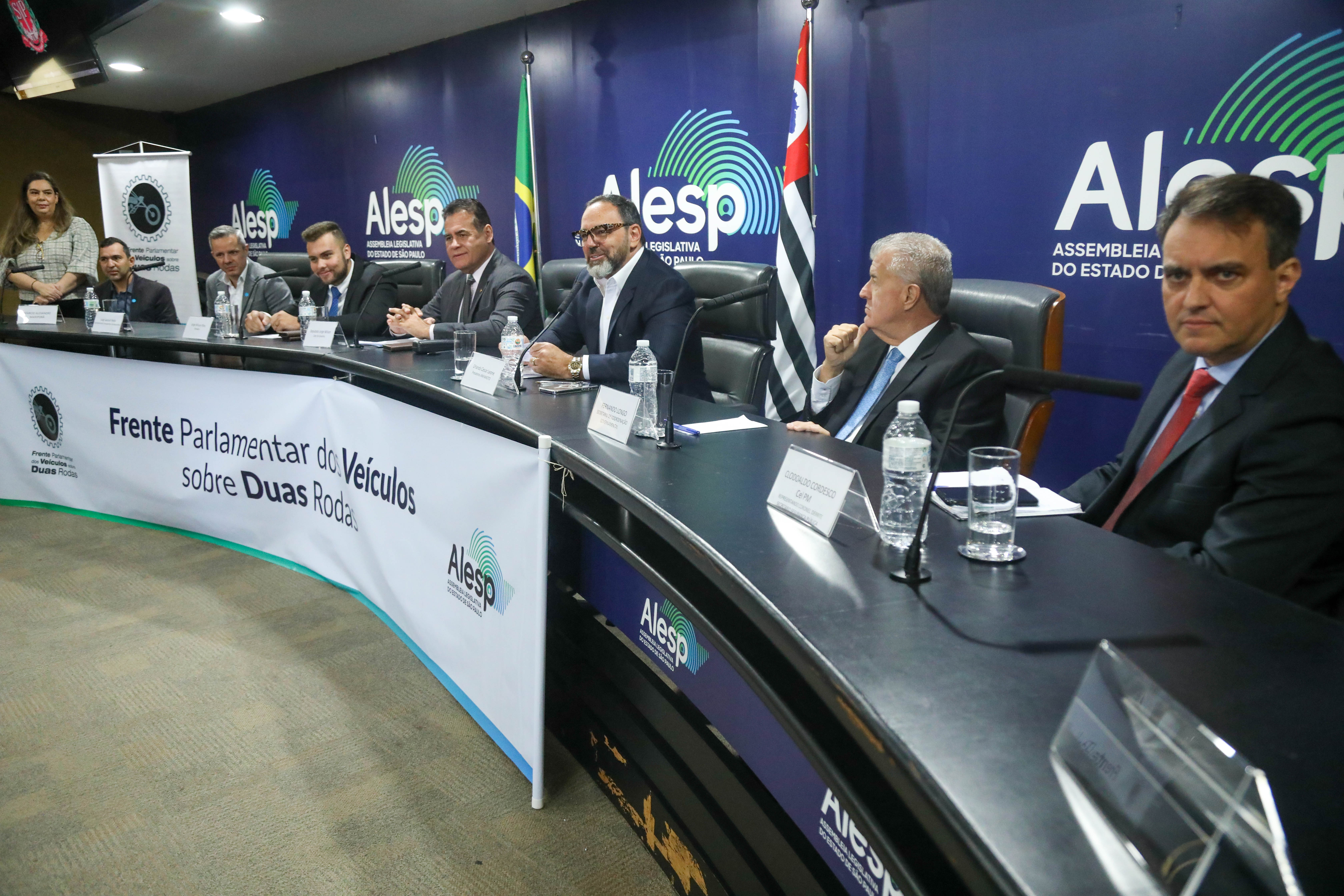 Frente Parlamentar do Veículo sobre Duas Rodas<a style='float:right;color:#ccc' href='https://www3.al.sp.gov.br/repositorio/noticia/N-06-2023/fg302641.jpg' target=_blank><i class='bi bi-zoom-in'></i> Clique para ver a imagem </a>