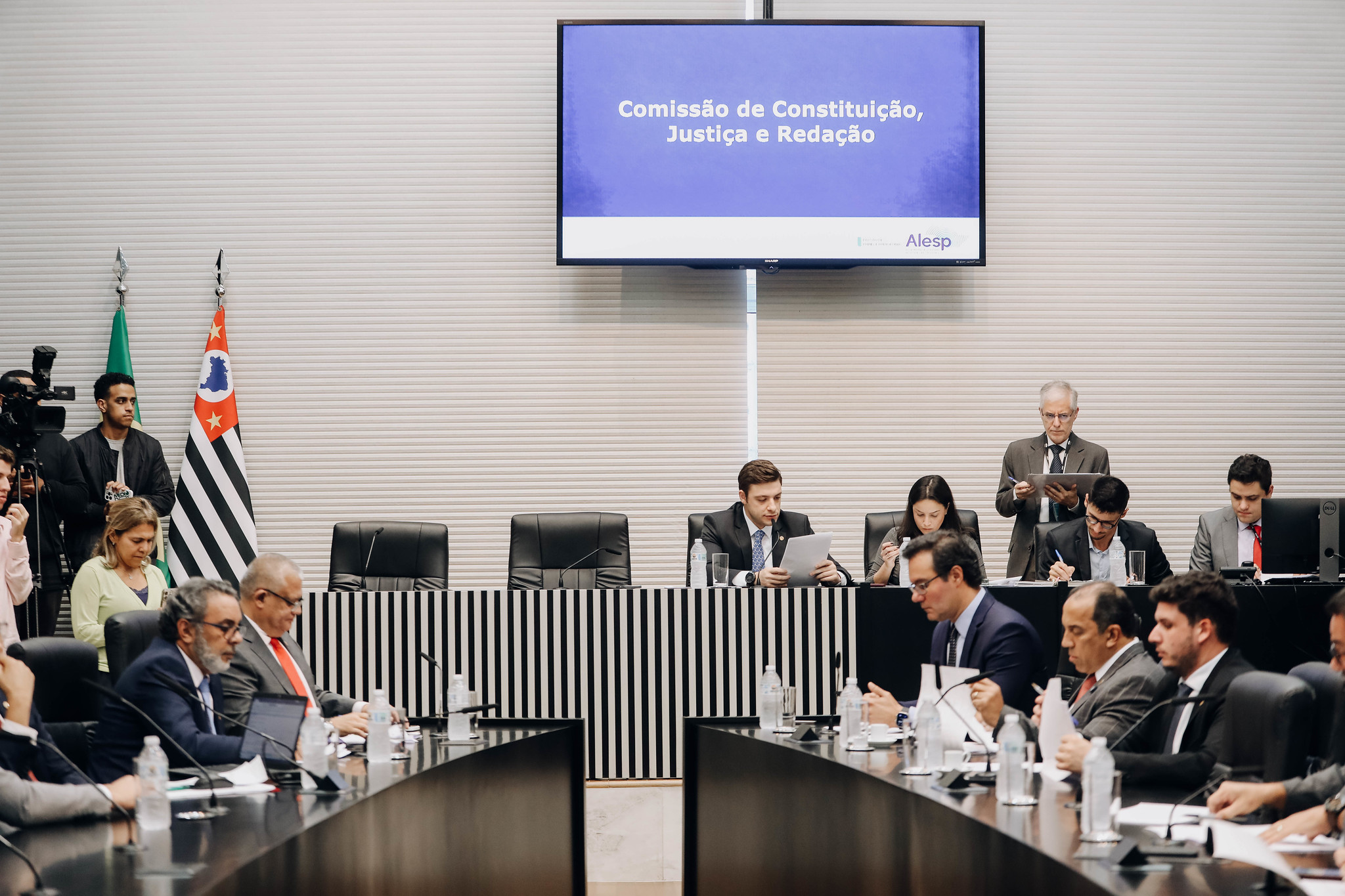 CCJR aprova alterao em concurso policial<a style='float:right;color:#ccc' href='https://www3.al.sp.gov.br/repositorio/noticia/N-06-2024/fg327019.jpg' target=_blank><i class='bi bi-zoom-in'></i> Clique para ver a imagem </a>
