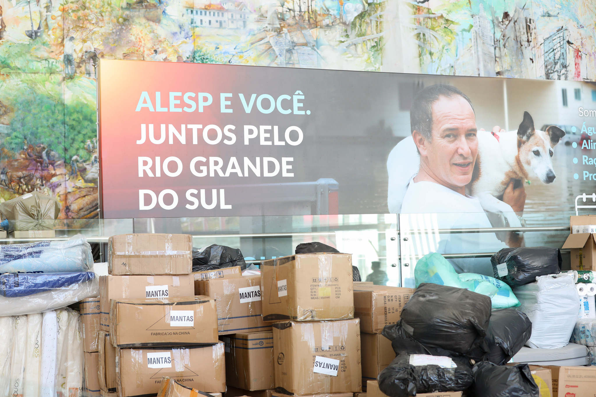 Doaes arrecadadas pela campanha da Alesp<a style='float:right;color:#ccc' href='https://www3.al.sp.gov.br/repositorio/noticia/N-06-2024/fg327522.jpg' target=_blank><i class='bi bi-zoom-in'></i> Clique para ver a imagem </a>