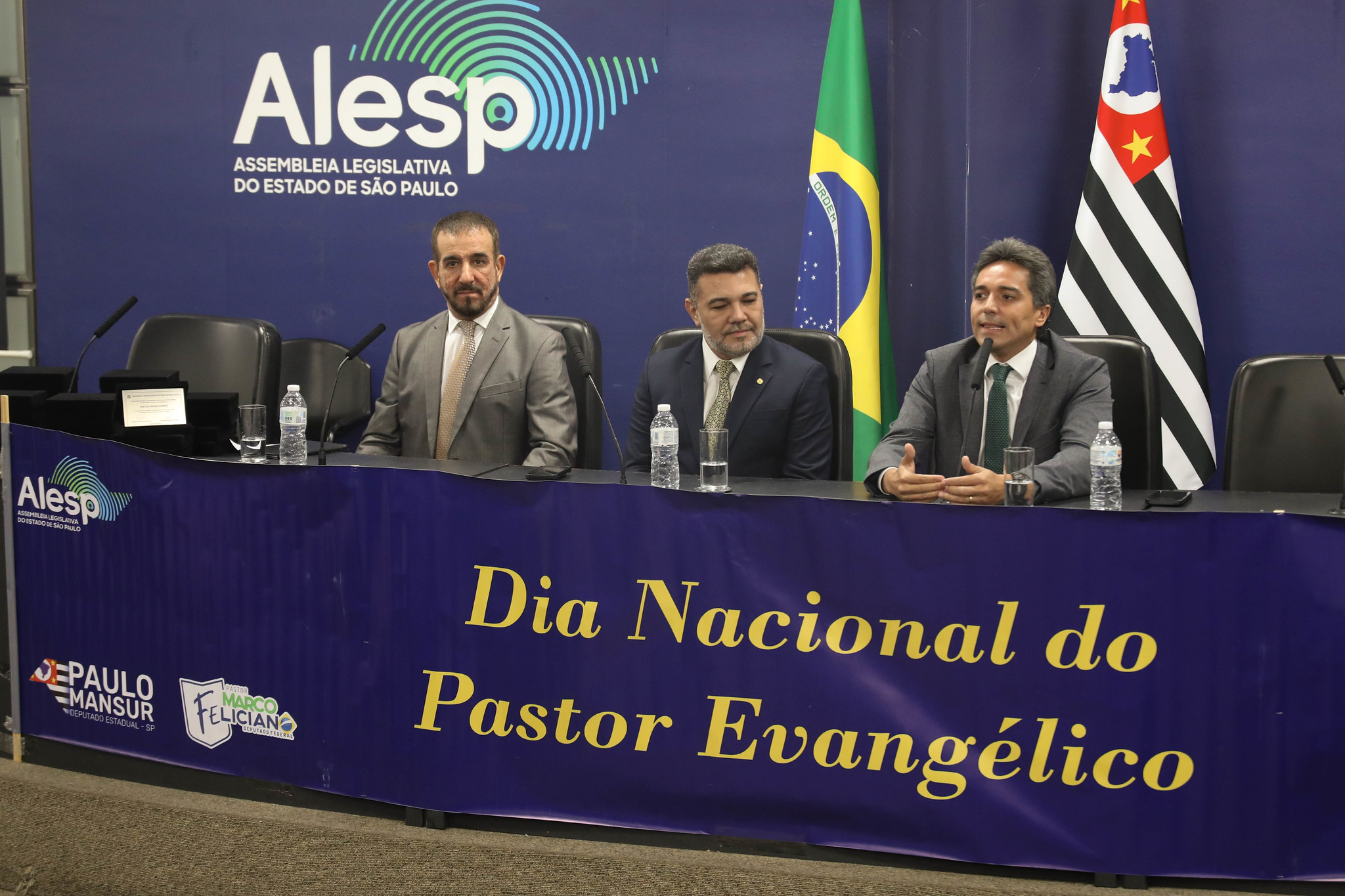 Deputado Paulo Mansur, organizador do evento<a style='float:right;color:#ccc' href='https://www3.al.sp.gov.br/repositorio/noticia/N-06-2024/fg328360.jpg' target=_blank><i class='bi bi-zoom-in'></i> Clique para ver a imagem </a>