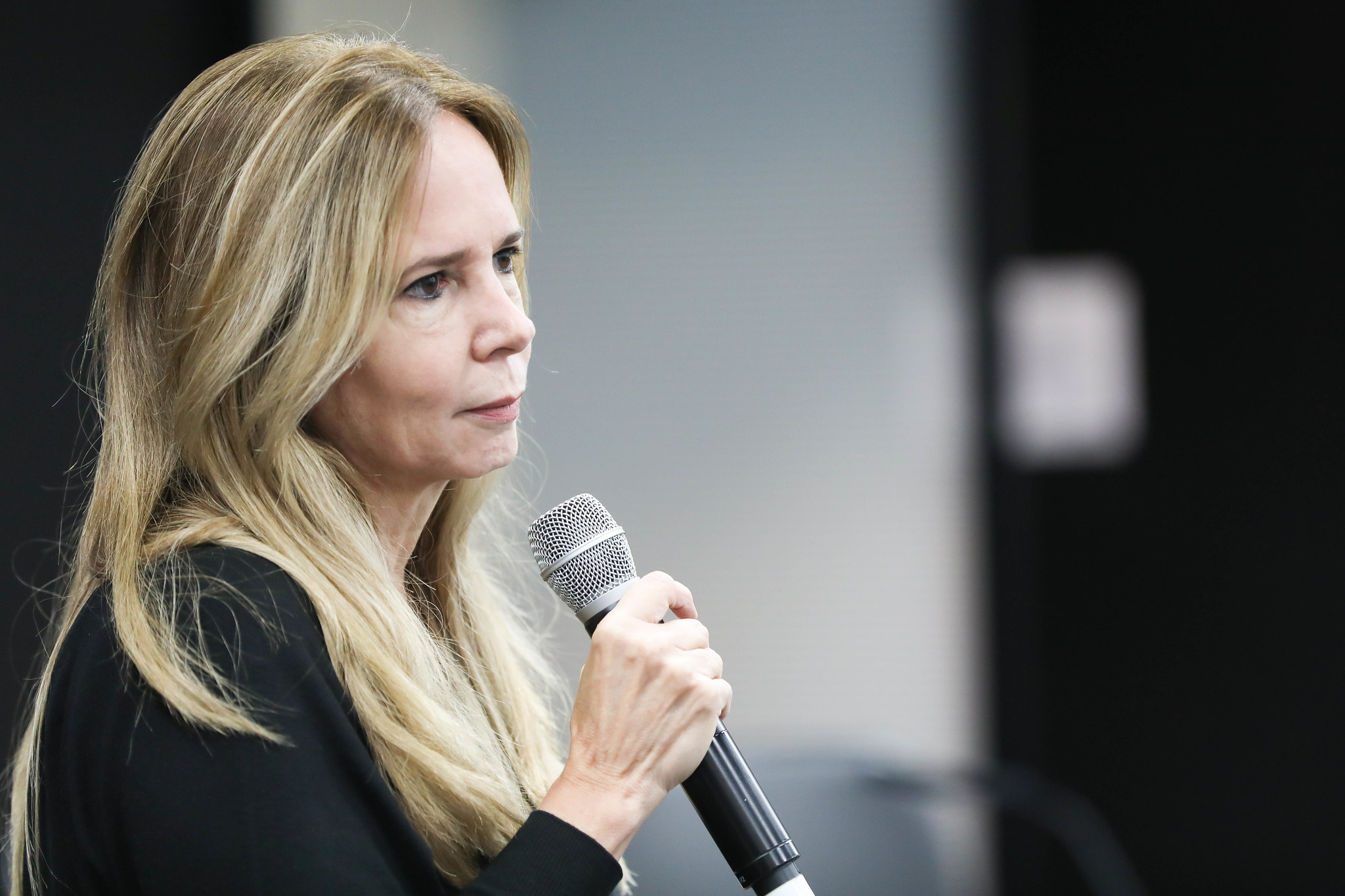 Segurança nas Escolas<a style='float:right;color:#ccc' href='https://www3.al.sp.gov.br/repositorio/noticia/N-06-2024/fg329202.jpg' target=_blank><i class='bi bi-zoom-in'></i> Clique para ver a imagem </a>