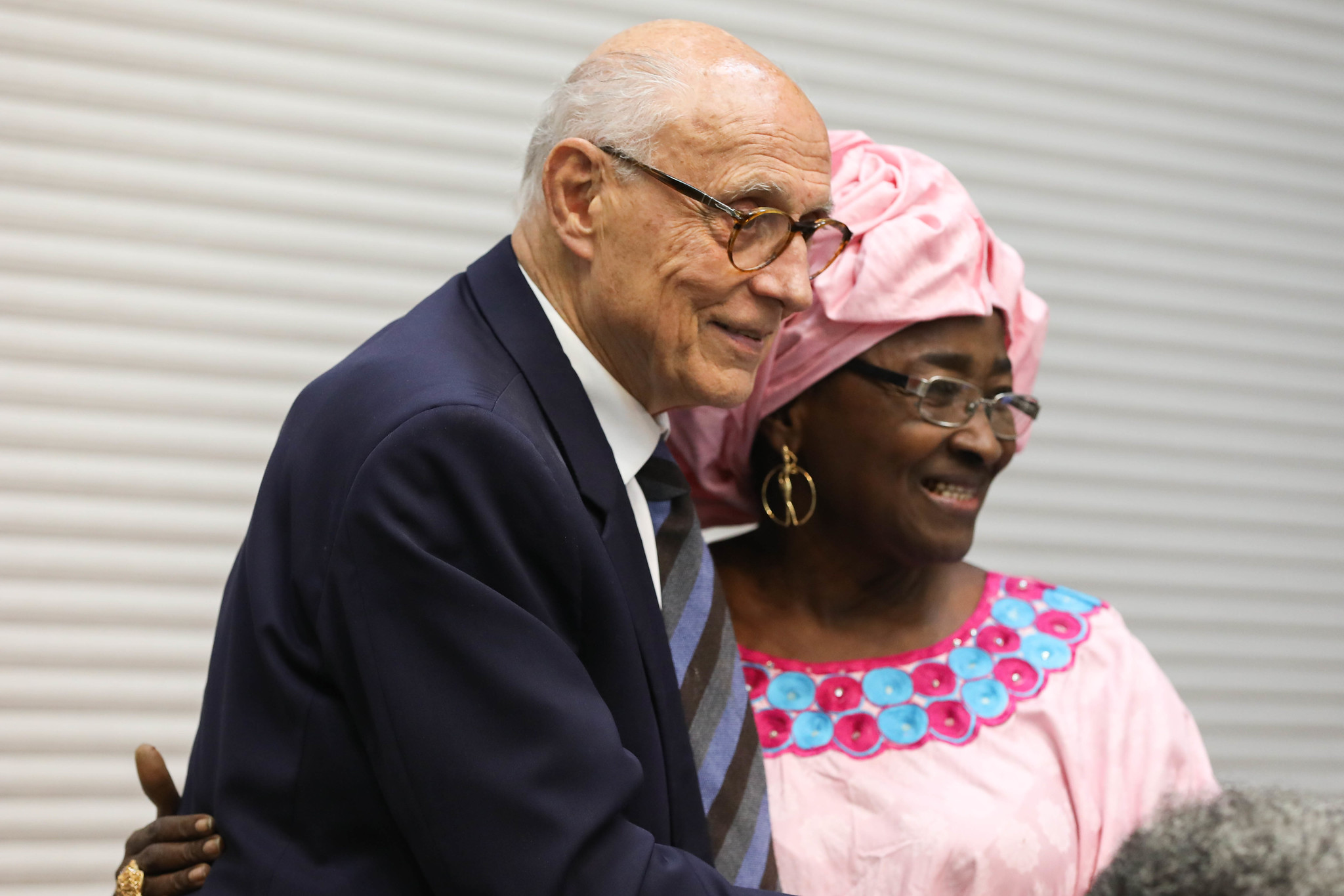 Evento foi promovido pelo dep. Eduardo Suplicy<a style='float:right;color:#ccc' href='https://www3.al.sp.gov.br/repositorio/noticia/N-06-2024/fg329393.jpg' target=_blank><i class='bi bi-zoom-in'></i> Clique para ver a imagem </a>