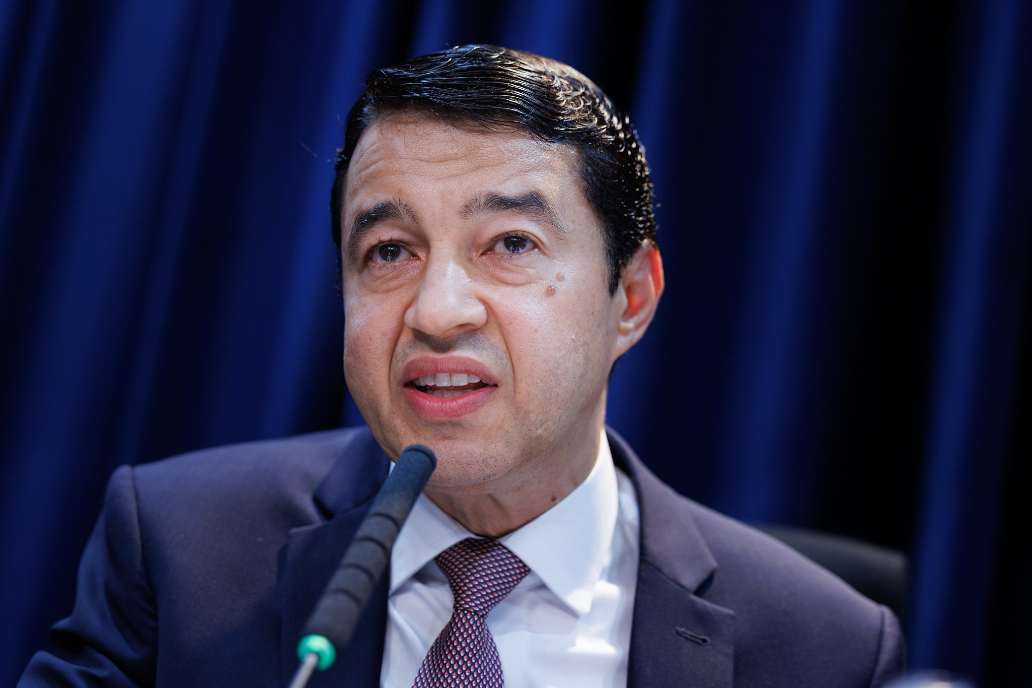 Carlos Cezar: nosso dever buscar capacitação<a style='float:right;color:#ccc' href='https://www3.al.sp.gov.br/repositorio/noticia/N-06-2025/fg346545.jpg' target=_blank><i class='bi bi-zoom-in'></i> Clique para ver a imagem </a>
