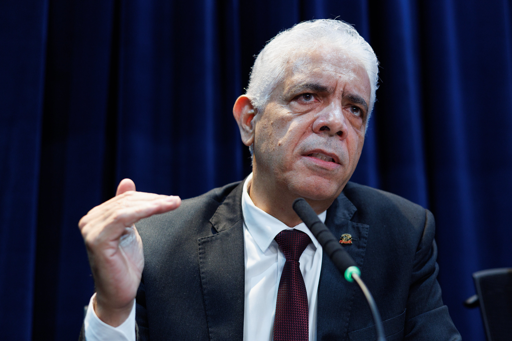 Palestra foi ministrada por José Paulo Nardone<a style='float:right;color:#ccc' href='https://www3.al.sp.gov.br/repositorio/noticia/N-06-2025/fg346561.jpg' target=_blank><i class='bi bi-zoom-in'></i> Clique para ver a imagem </a>