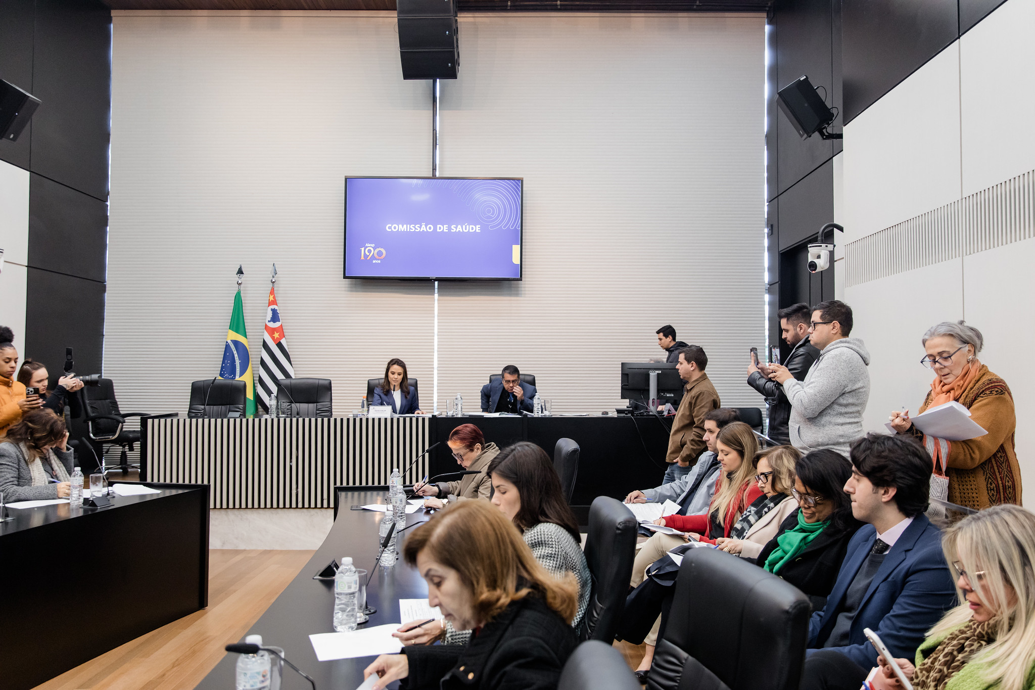 PLs voltados a autistas e vítimas de violência<a style='float:right;color:#ccc' href='https://www3.al.sp.gov.br/repositorio/noticia/N-06-2025/fg348039.jpg' target=_blank><i class='bi bi-zoom-in'></i> Clique para ver a imagem </a>