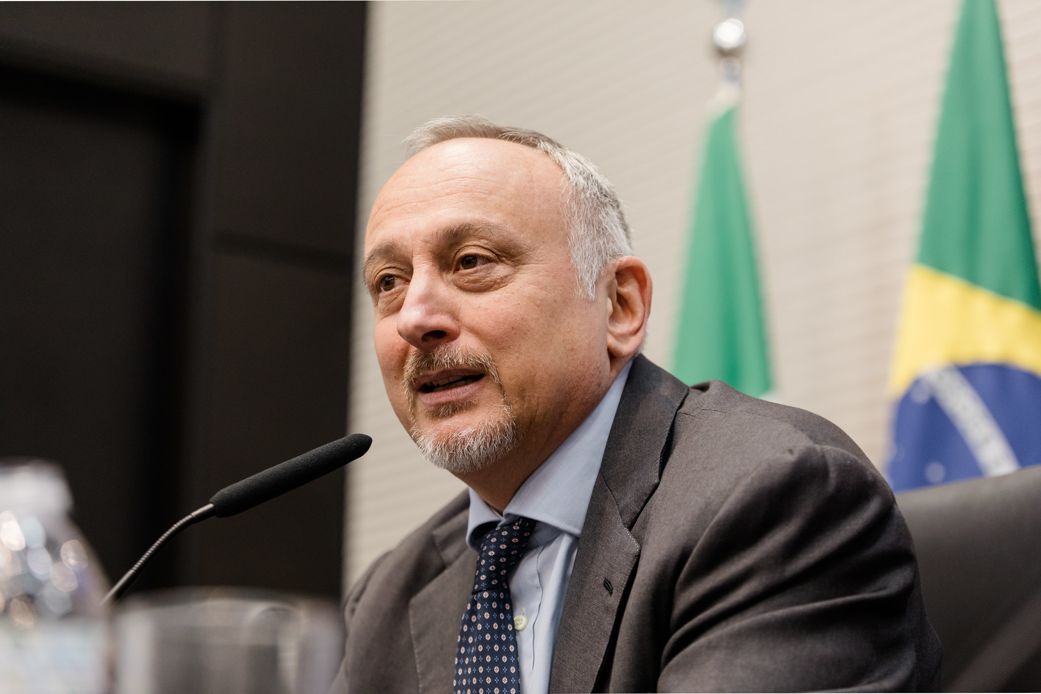 Cnsul-geral da Itlia - Sr. Domenico Fornara<a style='float:right;color:#ccc' href='https://www3.al.sp.gov.br/repositorio/noticia/N-06-2025/fg348044.jpg' target=_blank><i class='bi bi-zoom-in'></i> Clique para ver a imagem </a>