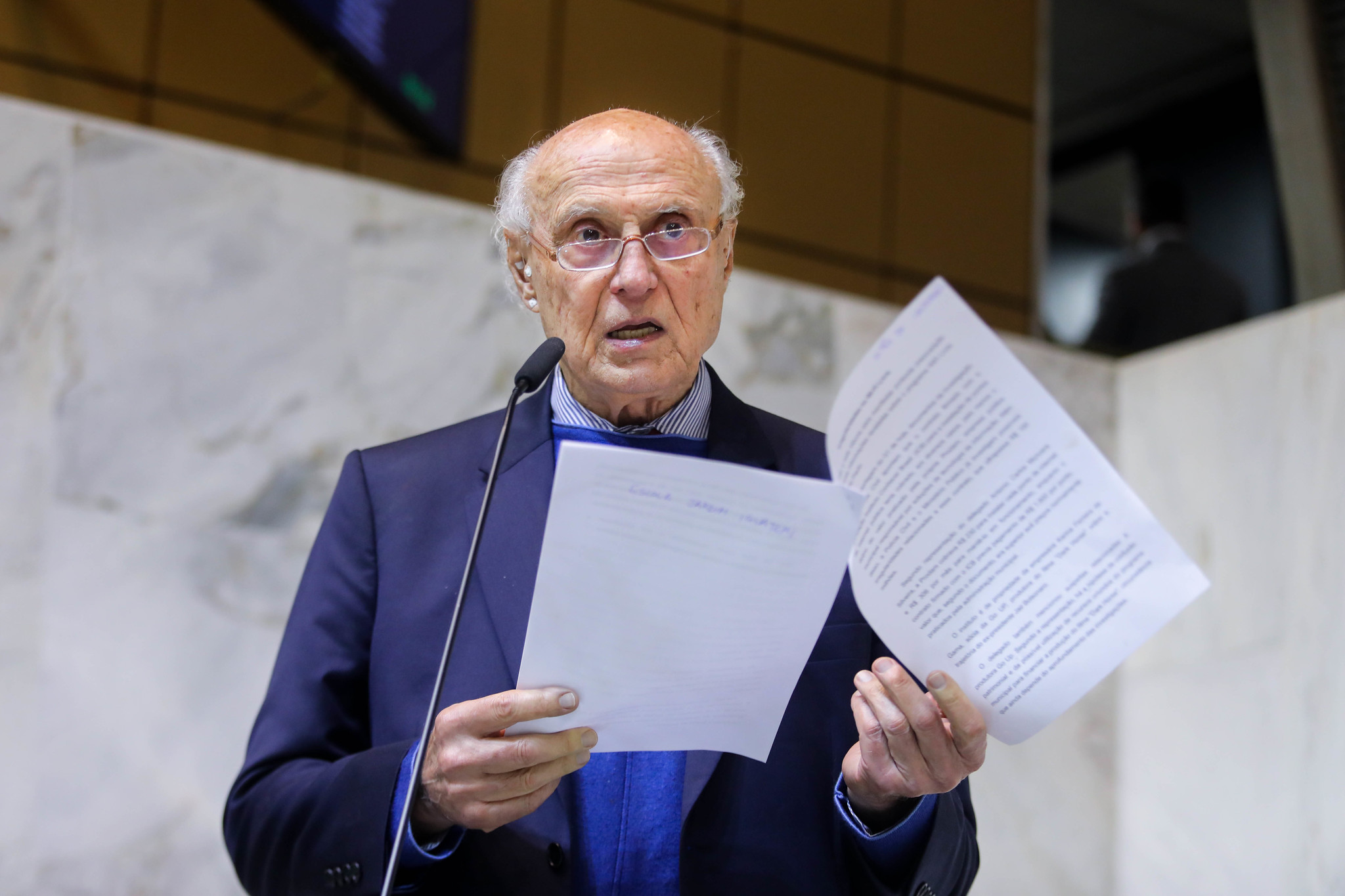 Deputado  Eduardo Suplicy (PT)<a style='float:right;color:#ccc' href='https://www3.al.sp.gov.br/repositorio/noticia/N-06-2026/fg365592.jpg' target=_blank><i class='bi bi-zoom-in'></i> Clique para ver a imagem </a>