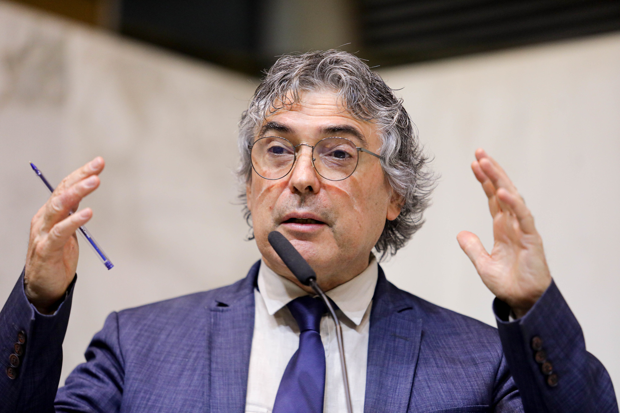 Deputado Carlos Giannazi <a style='float:right;color:#ccc' href='https://www3.al.sp.gov.br/repositorio/noticia/N-06-2026/fg365646.jpg' target=_blank><i class='bi bi-zoom-in'></i> Clique para ver a imagem </a>