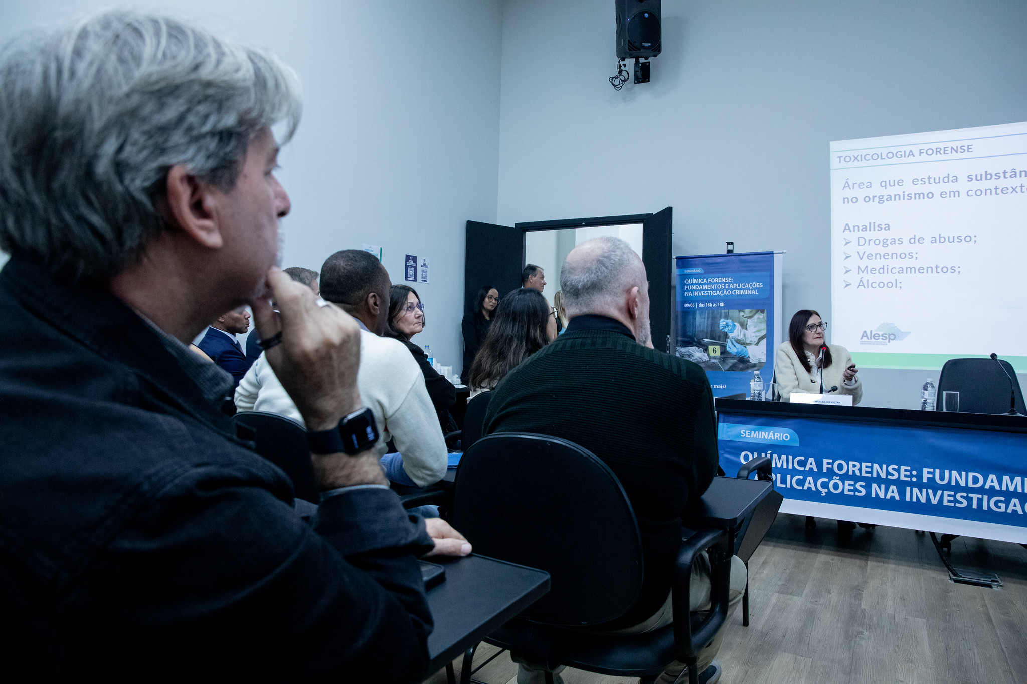 Semin�rio do ILP sobre Qu�mica Forense<a style='float:right;color:#ccc' href='https://www3.al.sp.gov.br/repositorio/noticia/N-06-2026/fg365774.jpg' target=_blank><i class='bi bi-zoom-in'></i> Clique para ver a imagem </a>
