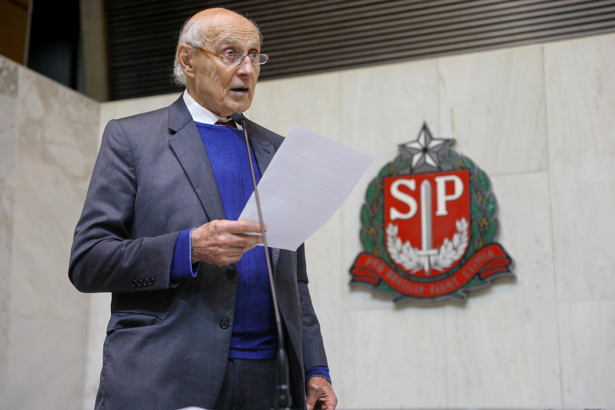 Deputado Eduardo Suplicy<a style='float:right;color:#ccc' href='https://www3.al.sp.gov.br/repositorio/noticia/N-06-2026/fg365966.jpg' target=_blank><i class='bi bi-zoom-in'></i> Clique para ver a imagem </a>