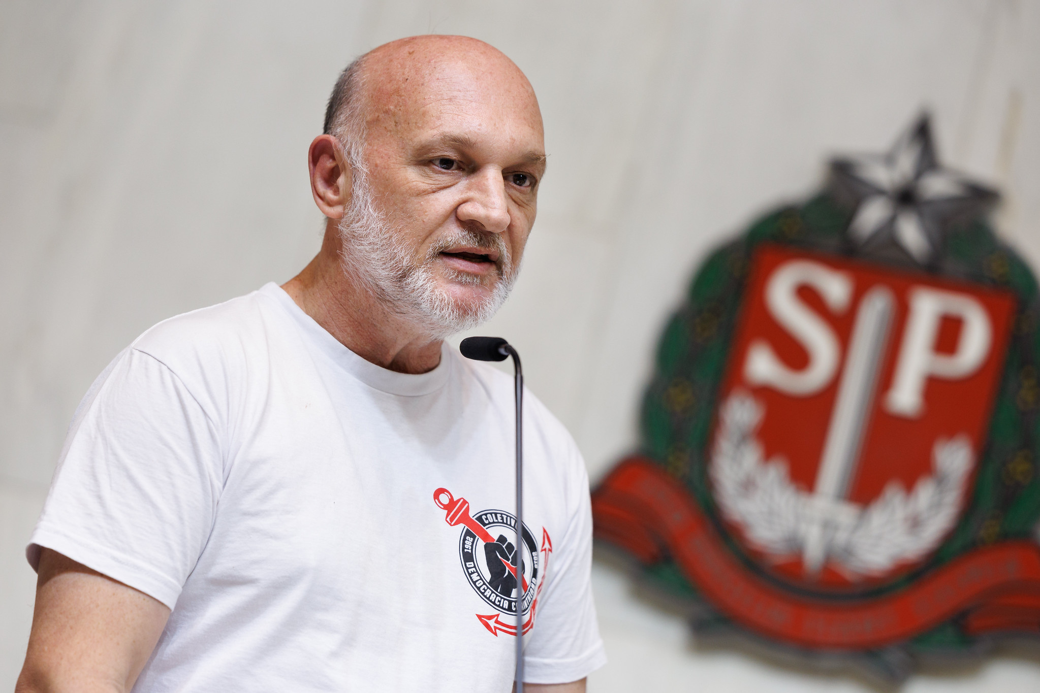 Deyvid Leite - Coletivo Democracia Corinthiana<a style='float:right;color:#ccc' href='https://www3.al.sp.gov.br/repositorio/noticia/N-06-2026/fg366042.jpg' target=_blank><i class='bi bi-zoom-in'></i> Clique para ver a imagem </a>