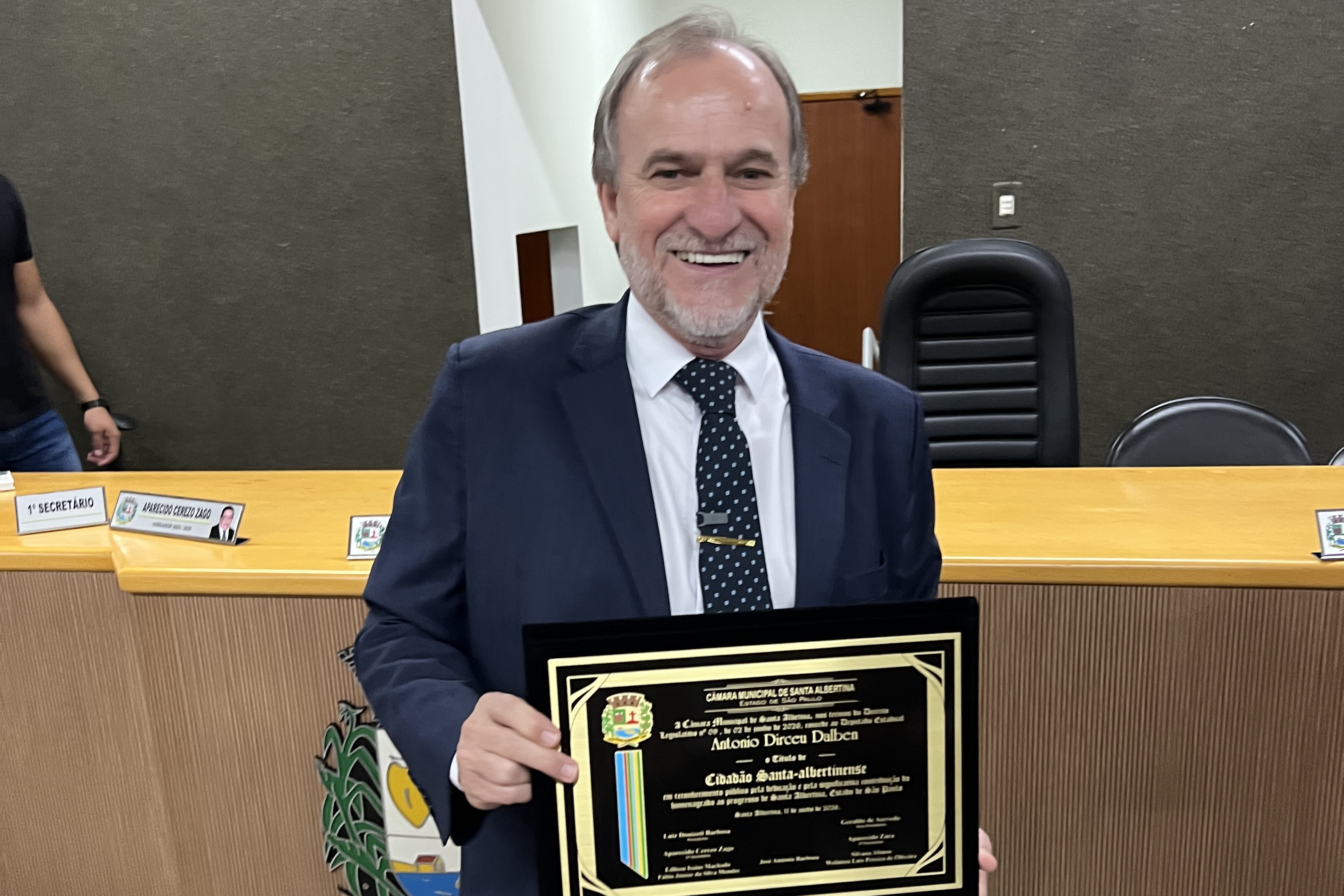 Deputado Dirceu Dalben em Santa Albertina<a style='float:right;color:#ccc' href='https://www3.al.sp.gov.br/repositorio/noticia/N-06-2026/fg366079.jpg' target=_blank><i class='bi bi-zoom-in'></i> Clique para ver a imagem </a>