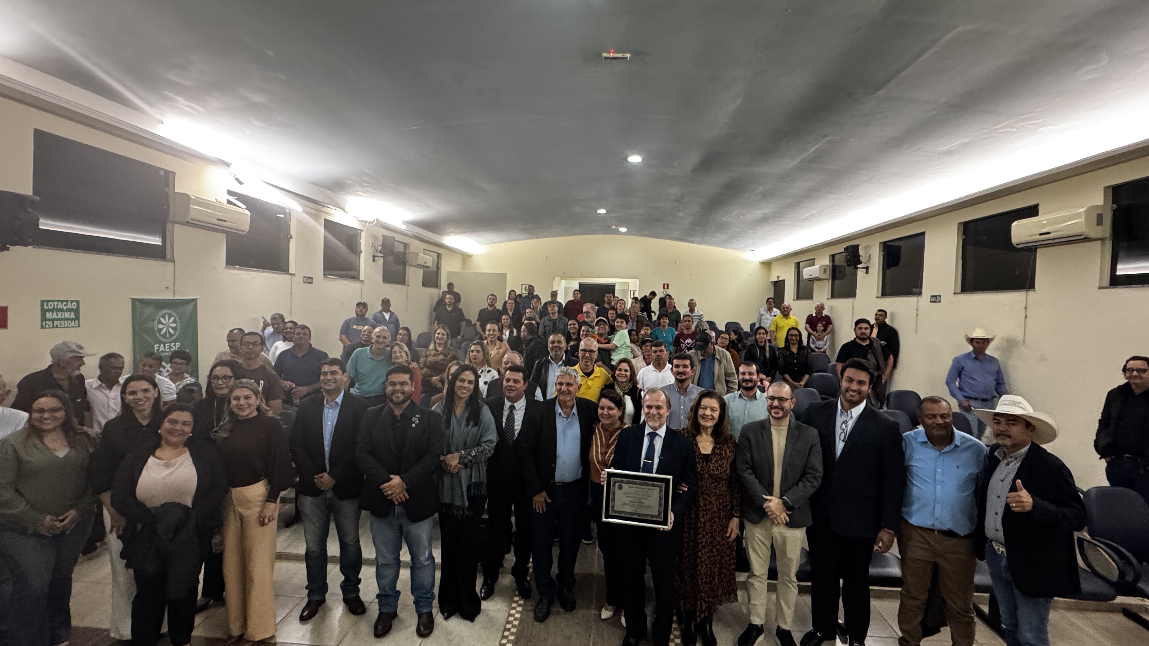 Cerim�nia de entrega do t�tulo<a style='float:right;color:#ccc' href='https://www3.al.sp.gov.br/repositorio/noticia/N-06-2026/fg366082.jpg' target=_blank><i class='bi bi-zoom-in'></i> Clique para ver a imagem </a>