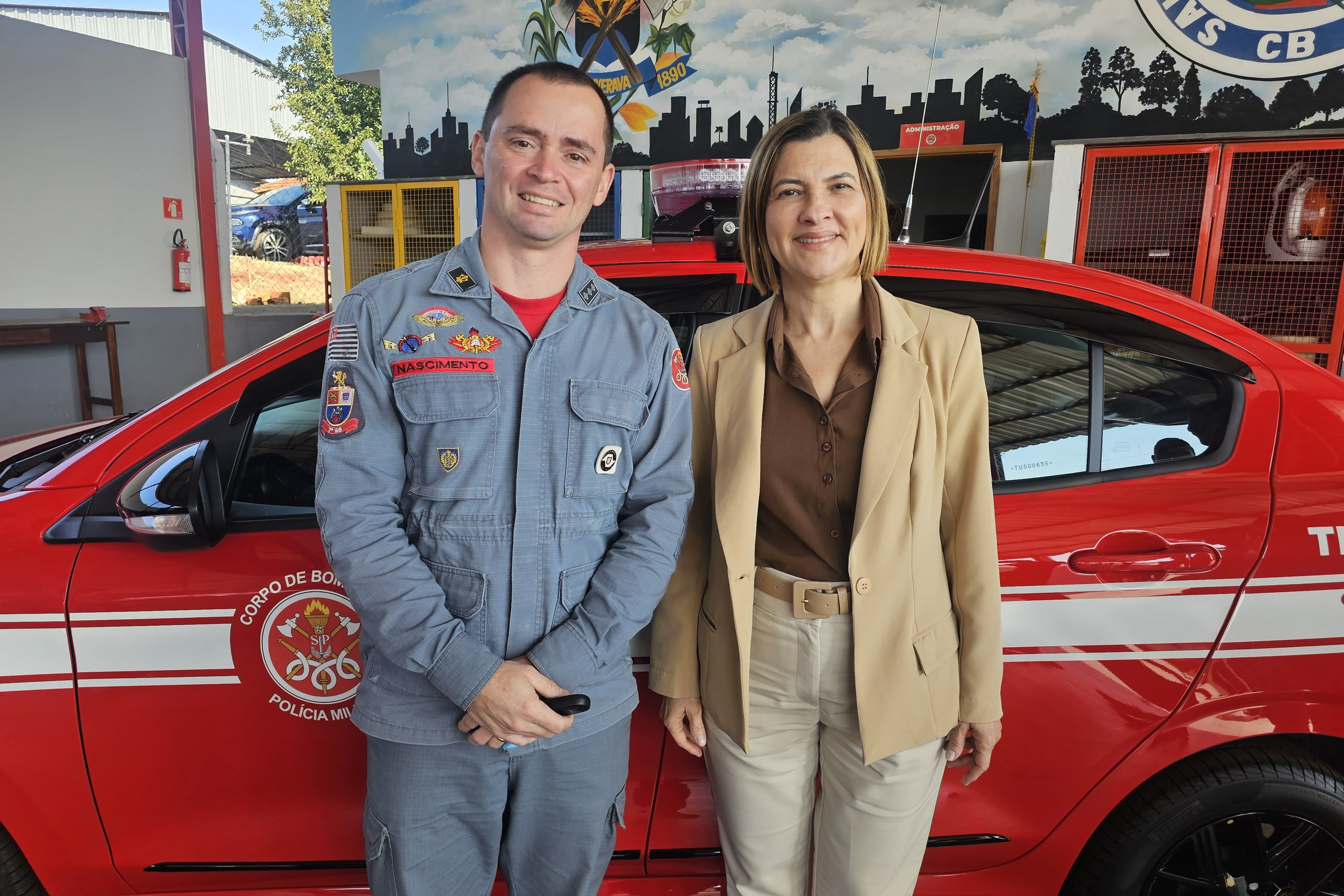 Nova viatura do Corpo de Bombeiros de Ituverava<a style='float:right;color:#ccc' href='https://www3.al.sp.gov.br/repositorio/noticia/N-06-2026/fg366259.jpeg' target=_blank><i class='bi bi-zoom-in'></i> Clique para ver a imagem </a>