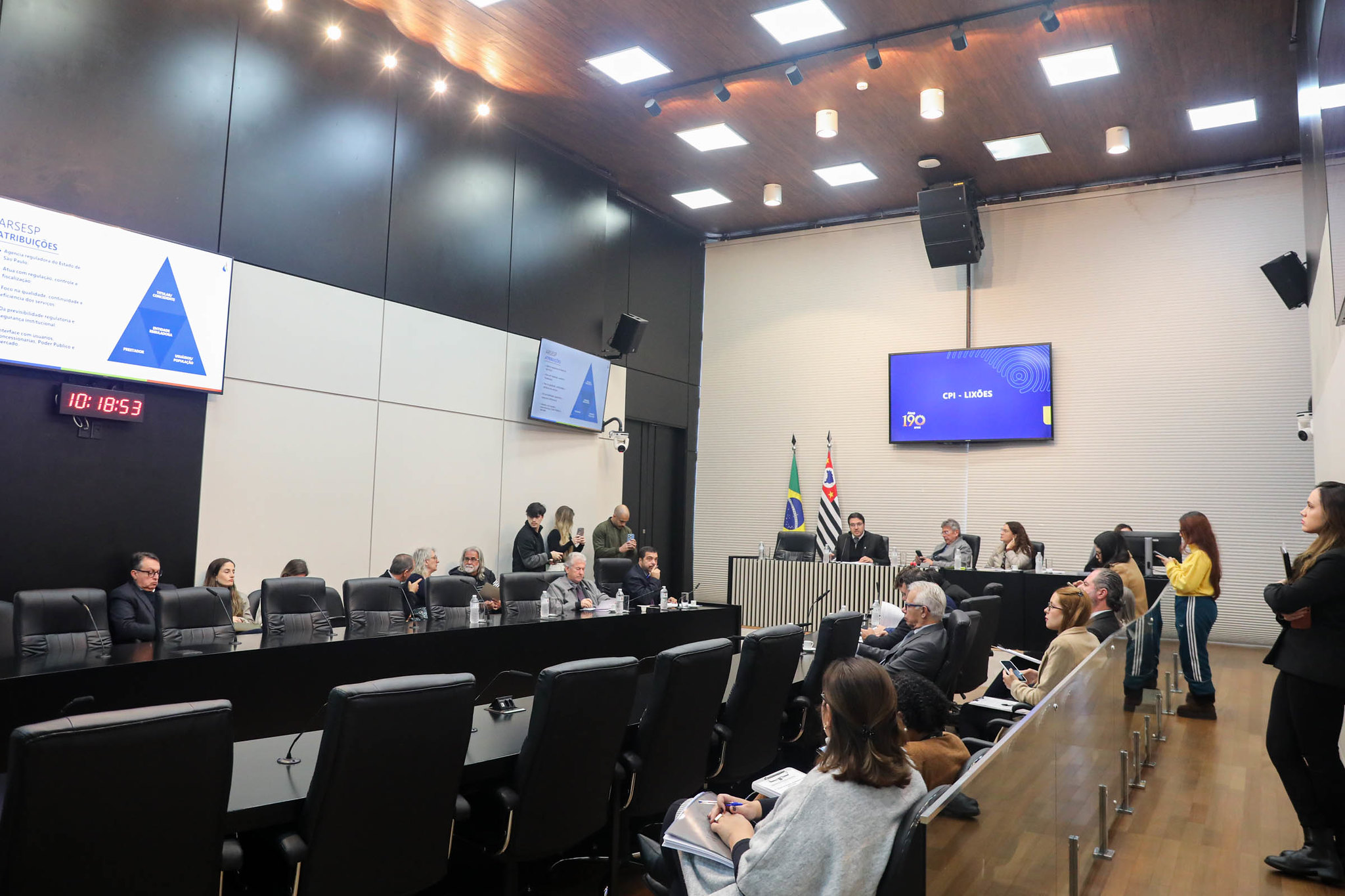Reuni�o foi presidida pelo dep. Carl�o Pignatari <a style='float:right;color:#ccc' href='https://www3.al.sp.gov.br/repositorio/noticia/N-06-2026/fg366442.jpg' target=_blank><i class='bi bi-zoom-in'></i> Clique para ver a imagem </a>