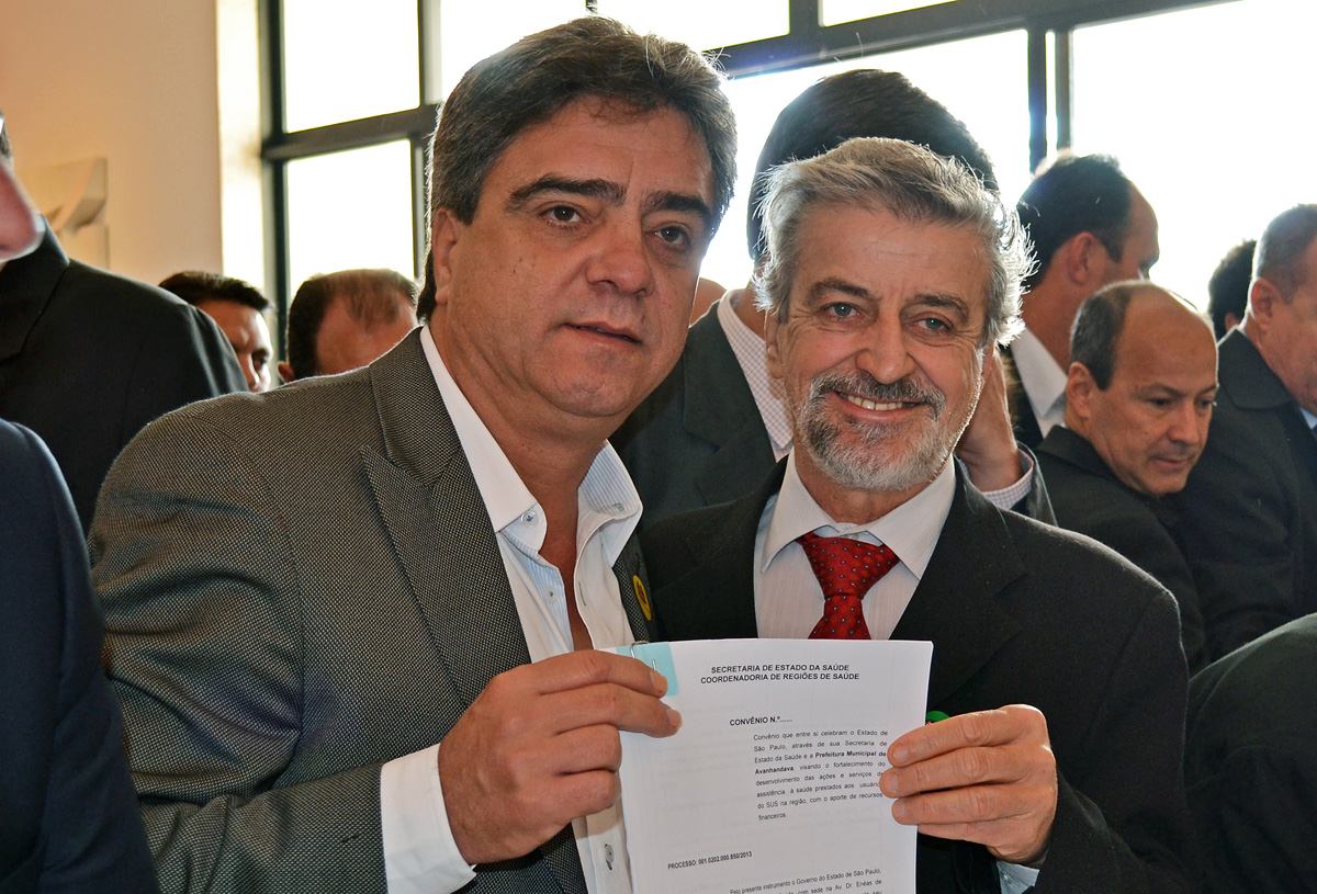 Lelau e Marcos Martins<a style='float:right;color:#ccc' href='https://www3.al.sp.gov.br/repositorio/noticia/N-07-2013/fg127875.jpg' target=_blank><i class='bi bi-zoom-in'></i> Clique para ver a imagem </a>