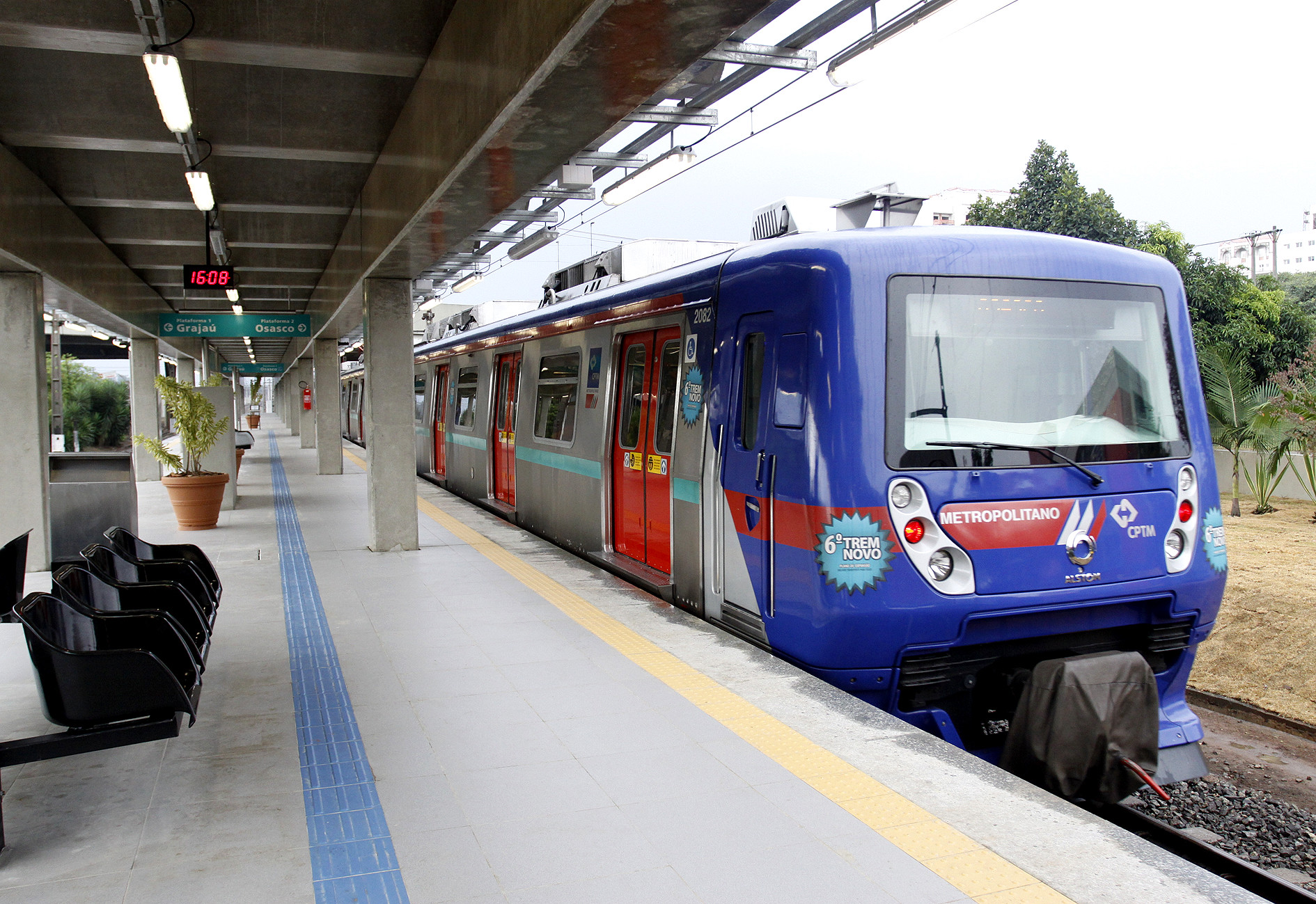 Trem Intercidades: conexão de regiões estratégicas<a style='float:right;color:#ccc' href='https://www3.al.sp.gov.br/repositorio/noticia/N-07-2024/fg330623.jpg' target=_blank><i class='bi bi-zoom-in'></i> Clique para ver a imagem </a>