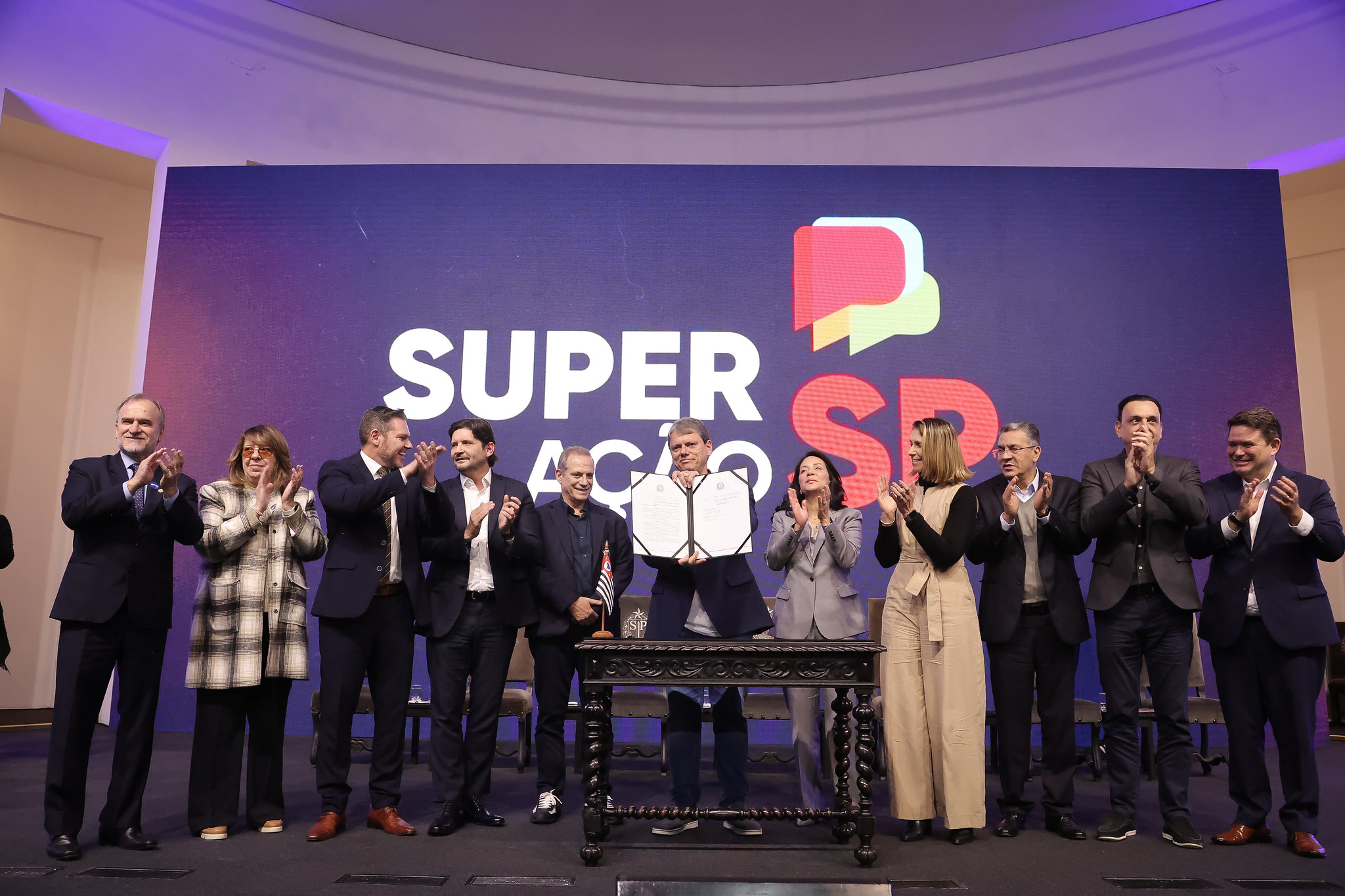 Governador sanciona leis aprovadas pela Alesp<a style='float:right;color:#ccc' href='https://www3.al.sp.gov.br/repositorio/noticia/N-07-2025/fg348979.jpg' target=_blank><i class='bi bi-zoom-in'></i> Clique para ver a imagem </a>