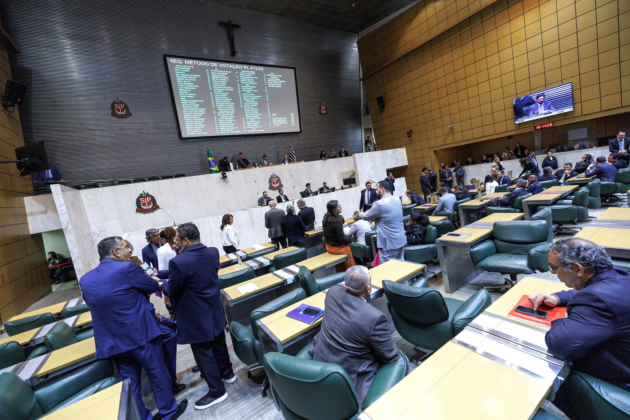 Leis aprovadas na Alesp receberam sanções<a style='float:right;color:#ccc' href='https://www3.al.sp.gov.br/repositorio/noticia/N-07-2025/fg349061.jpg' target=_blank><i class='bi bi-zoom-in'></i> Clique para ver a imagem </a>