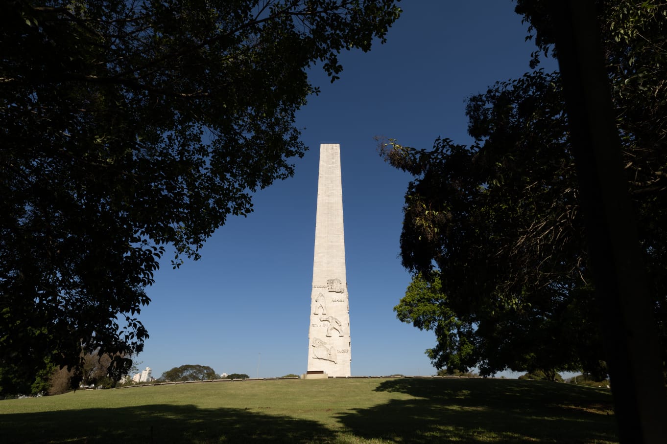 Obelisco Mausol�u aos Her�is de 32<a style='float:right;color:#ccc' href='https://www3.al.sp.gov.br/repositorio/noticia/N-07-2026/fg366865.jpeg' target=_blank><i class='bi bi-zoom-in'></i> Clique para ver a imagem </a>
