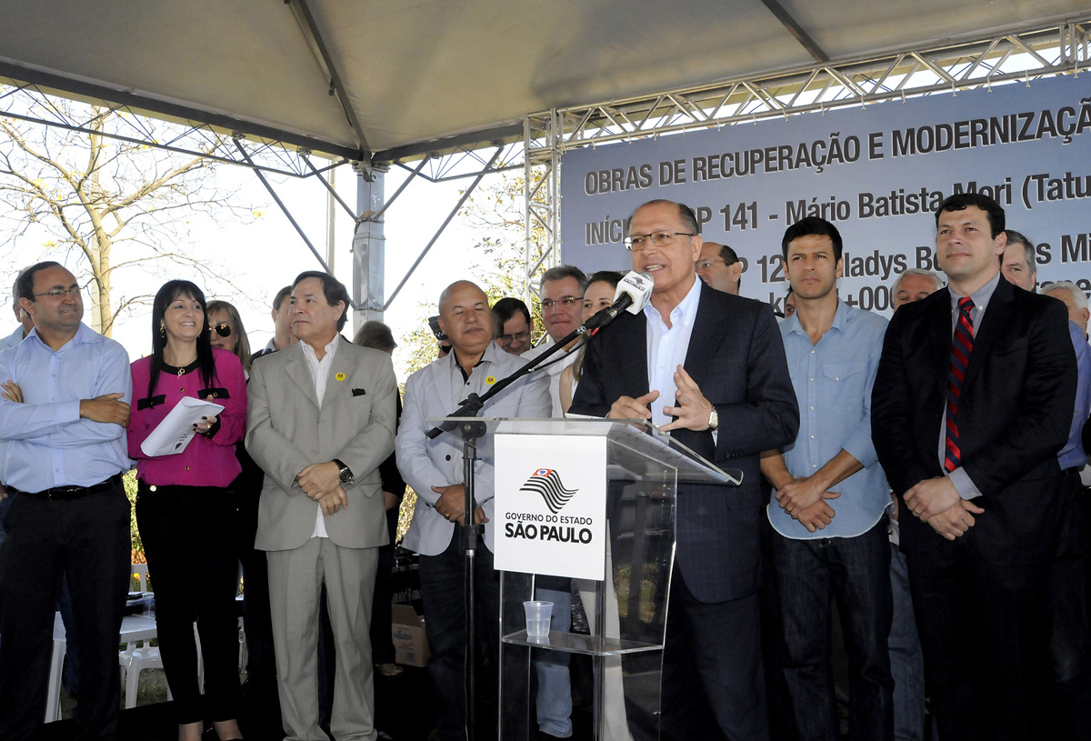 Geraldo Alckmin <a style='float:right;color:#ccc' href='https://www3.al.sp.gov.br/repositorio/noticia/N-08-2013/fg128888.jpg' target=_blank><i class='bi bi-zoom-in'></i> Clique para ver a imagem </a>