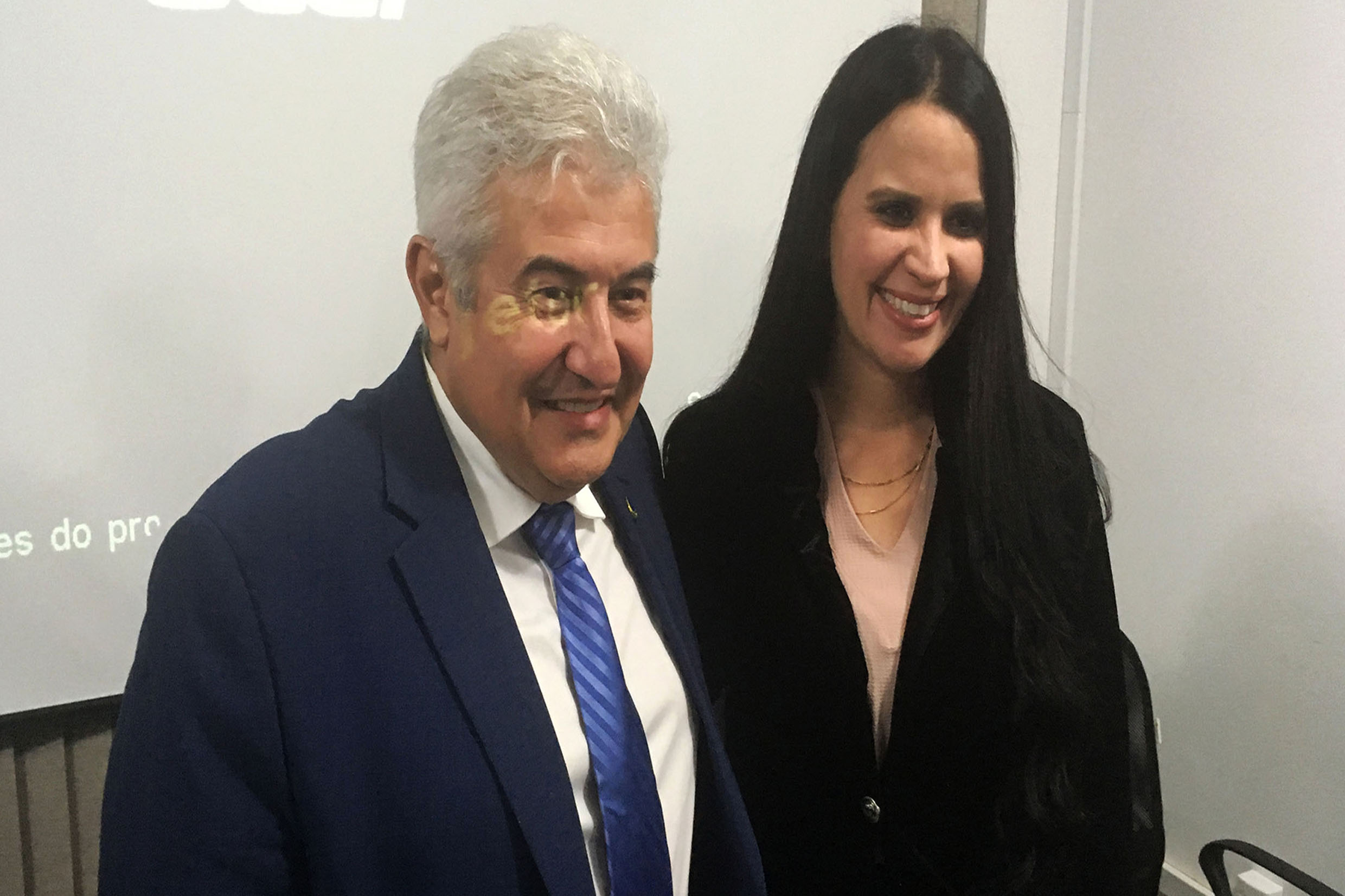 Leticia Aguiar e Marcos Pontes<a style='float:right;color:#ccc' href='https://www3.al.sp.gov.br/repositorio/noticia/N-08-2019/fg238810.jpg' target=_blank><i class='bi bi-zoom-in'></i> Clique para ver a imagem </a>