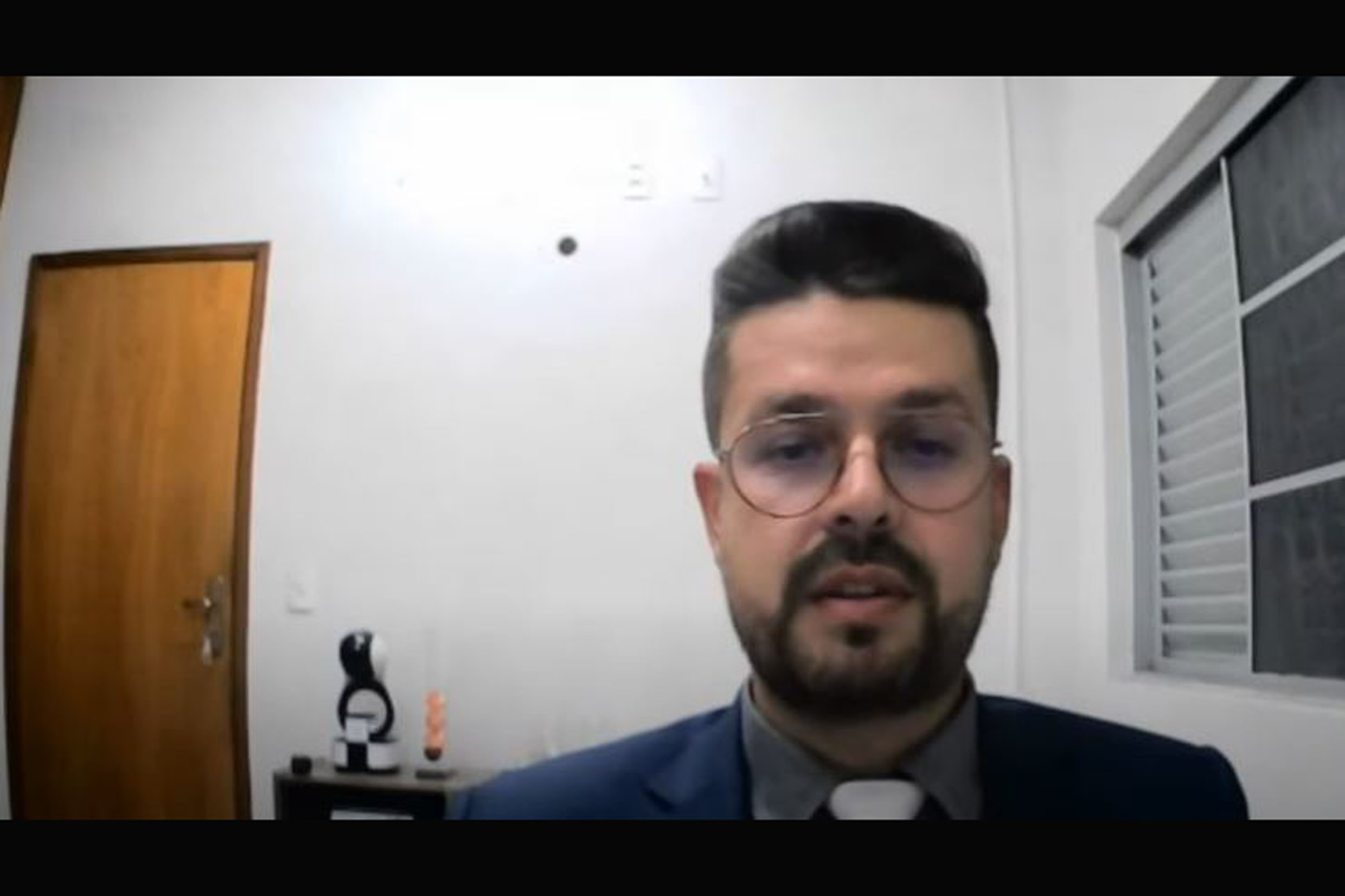 Leandro Vinicius<a style='float:right;color:#ccc' href='https://www3.al.sp.gov.br/repositorio/noticia/N-08-2021/fg272080.jpg' target=_blank><i class='bi bi-zoom-in'></i> Clique para ver a imagem </a>