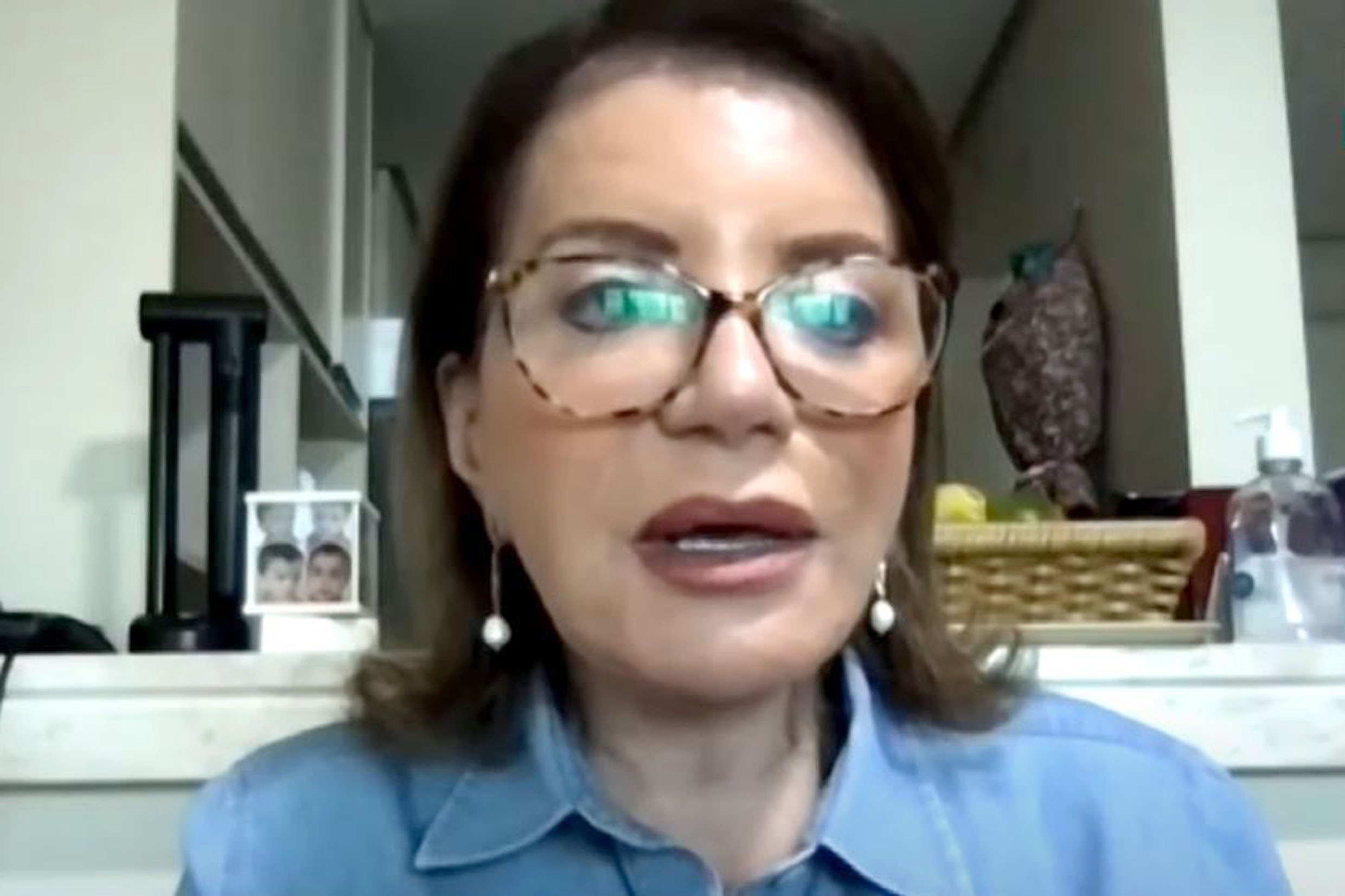 Professora Bebel<a style='float:right;color:#ccc' href='https://www3.al.sp.gov.br/repositorio/noticia/N-08-2021/fg272250.jpg' target=_blank><i class='bi bi-zoom-in'></i> Clique para ver a imagem </a>