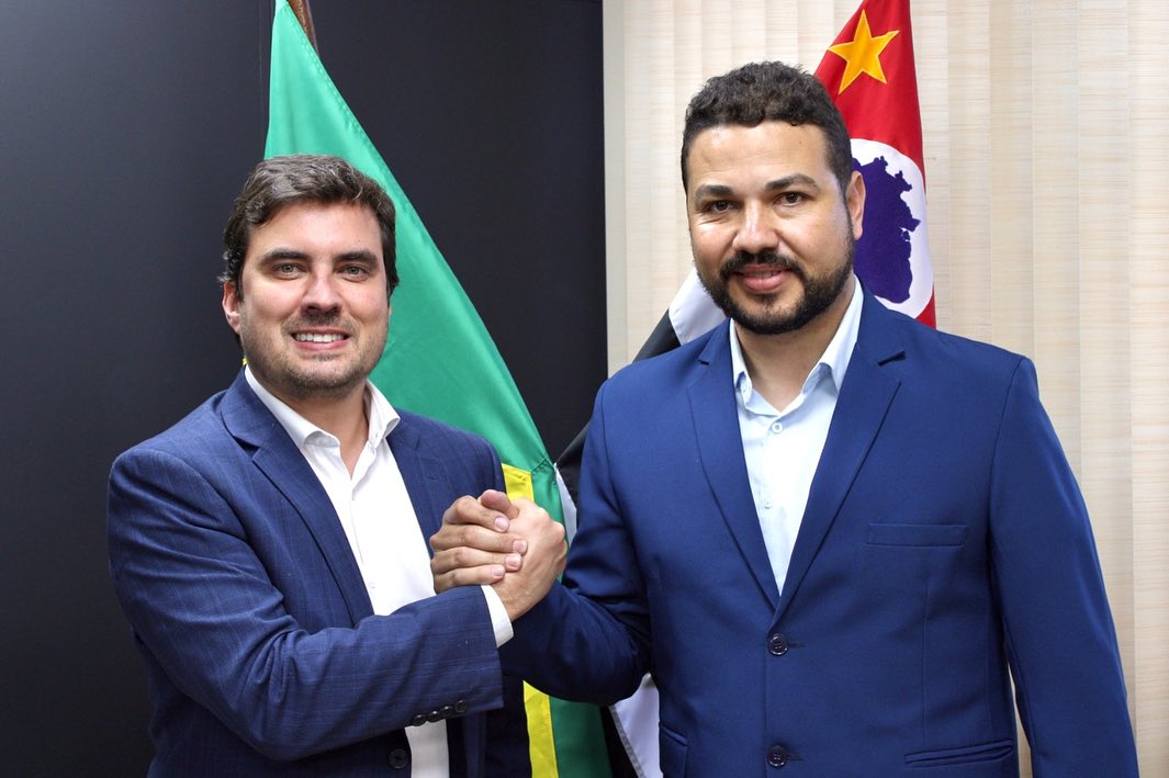 Deputado Vinicius Camarinha<a style='float:right;color:#ccc' href='https://www3.al.sp.gov.br/repositorio/noticia/N-08-2023/fg306247.jpg' target=_blank><i class='bi bi-zoom-in'></i> Clique para ver a imagem </a>