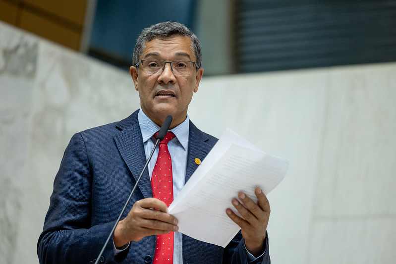 Deputado Reis<a style='float:right;color:#ccc' href='https://www3.al.sp.gov.br/repositorio/noticia/N-08-2023/fg306822.jpg' target=_blank><i class='bi bi-zoom-in'></i> Clique para ver a imagem </a>