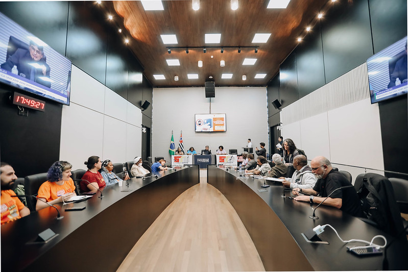 Audiência Pública<a style='float:right;color:#ccc' href='https://www3.al.sp.gov.br/repositorio/noticia/N-08-2023/fg308008.jpg' target=_blank><i class='bi bi-zoom-in'></i> Clique para ver a imagem </a>