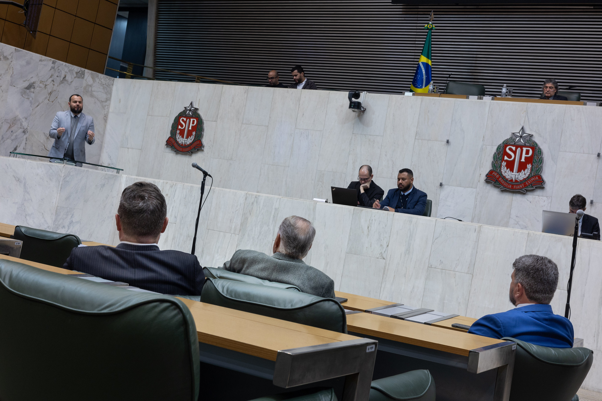 Sesso Ordinria no Plenrio Juscelino Kubitscheck<a style='float:right;color:#ccc' href='https://www3.al.sp.gov.br/repositorio/noticia/N-08-2024/fg332278.jpg' target=_blank><i class='bi bi-zoom-in'></i> Clique para ver a imagem </a>