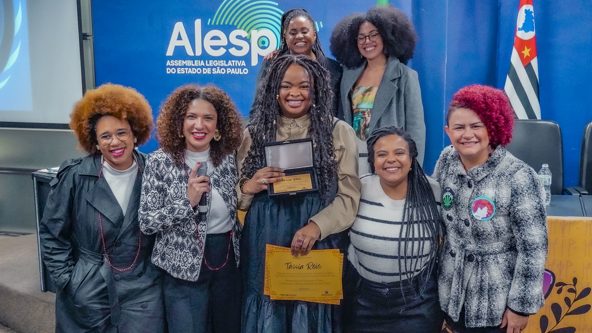 Homenagem a personalidades do hip-hop<a style='float:right;color:#ccc' href='https://www3.al.sp.gov.br/repositorio/noticia/N-08-2024/fg332344.jpg' target=_blank><i class='bi bi-zoom-in'></i> Clique para ver a imagem </a>