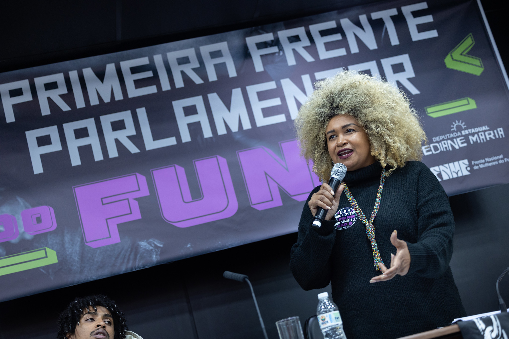 Dep. Ediane Maria (Psol)<a style='float:right;color:#ccc' href='https://www3.al.sp.gov.br/repositorio/noticia/N-08-2024/fg332420.jpg' target=_blank><i class='bi bi-zoom-in'></i> Clique para ver a imagem </a>