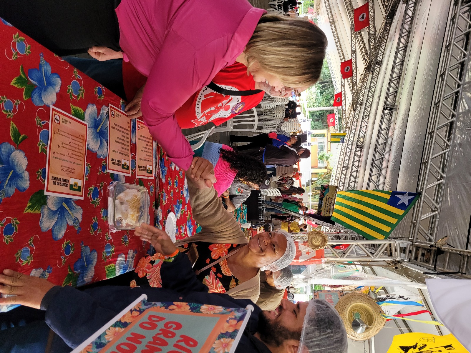 Feira da Reforma Agrária <a style='float:right;color:#ccc' href='https://www3.al.sp.gov.br/repositorio/noticia/N-08-2024/fg332460.jpeg' target=_blank><i class='bi bi-zoom-in'></i> Clique para ver a imagem </a>