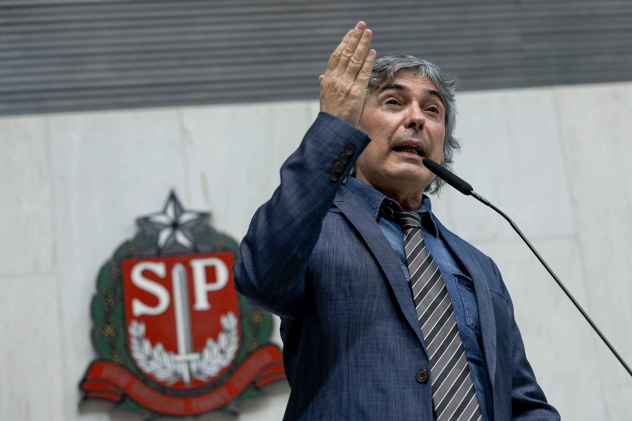 Dep. Carlos Giannazi (Psol)<a style='float:right;color:#ccc' href='https://www3.al.sp.gov.br/repositorio/noticia/N-08-2024/fg332463.jpg' target=_blank><i class='bi bi-zoom-in'></i> Clique para ver a imagem </a>