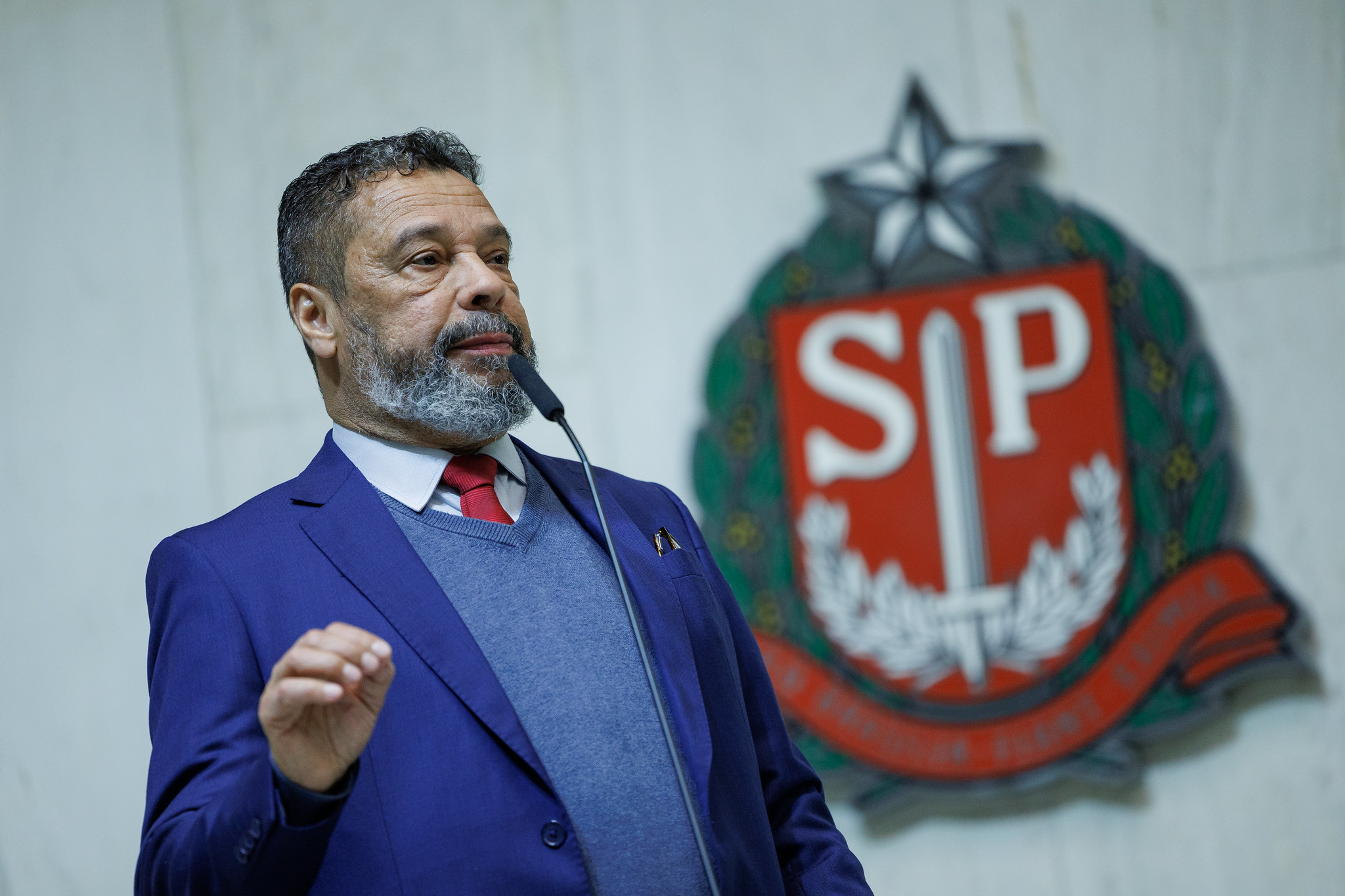 Deputado Teonilio Barba<a style='float:right;color:#ccc' href='https://www3.al.sp.gov.br/repositorio/noticia/N-08-2025/fg350413.jpg' target=_blank><i class='bi bi-zoom-in'></i> Clique para ver a imagem </a>