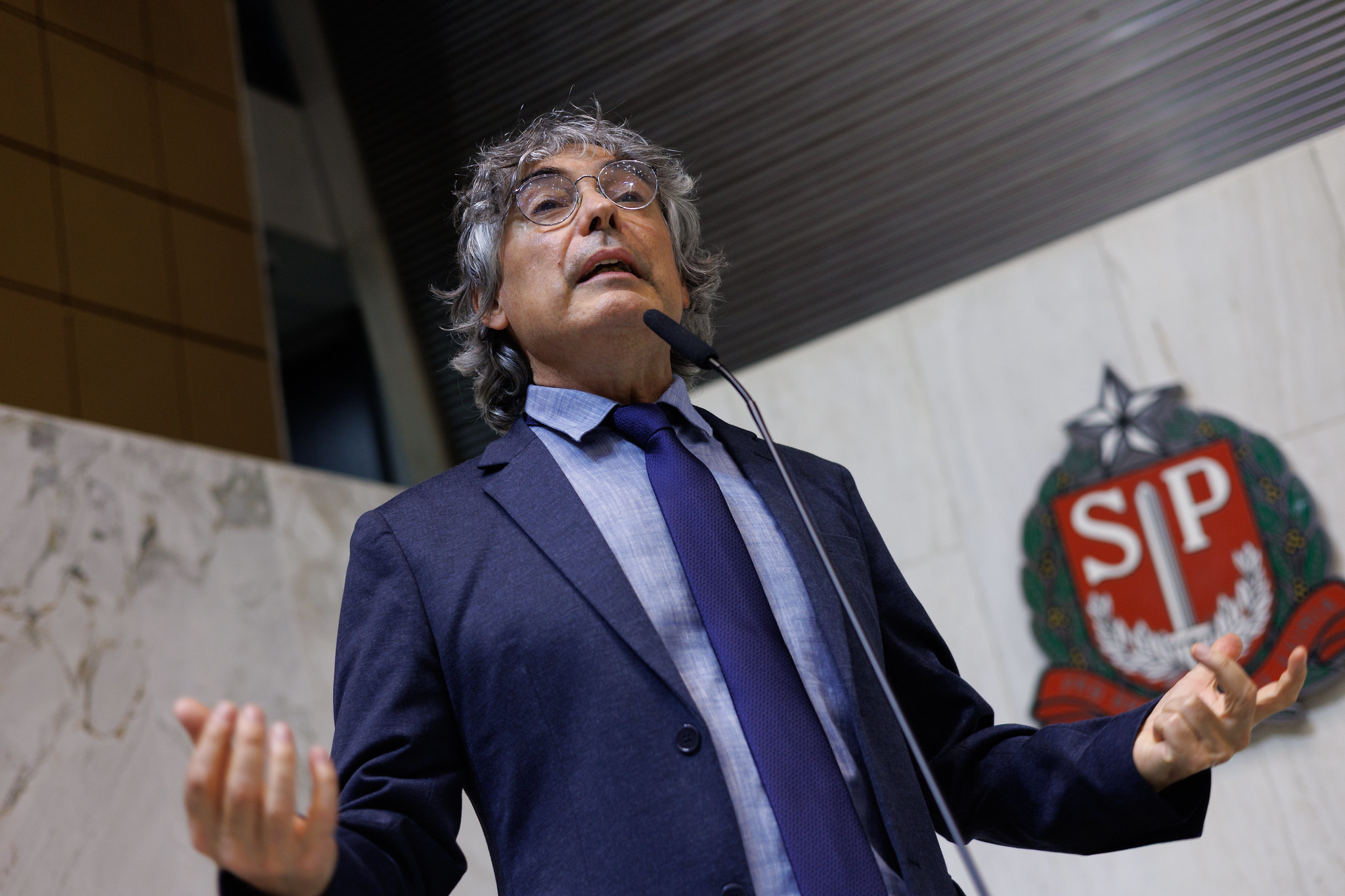Carlos Giannazi fala sobre eventos culturais<a style='float:right;color:#ccc' href='https://www3.al.sp.gov.br/repositorio/noticia/N-08-2025/fg350547.jpg' target=_blank><i class='bi bi-zoom-in'></i> Clique para ver a imagem </a>