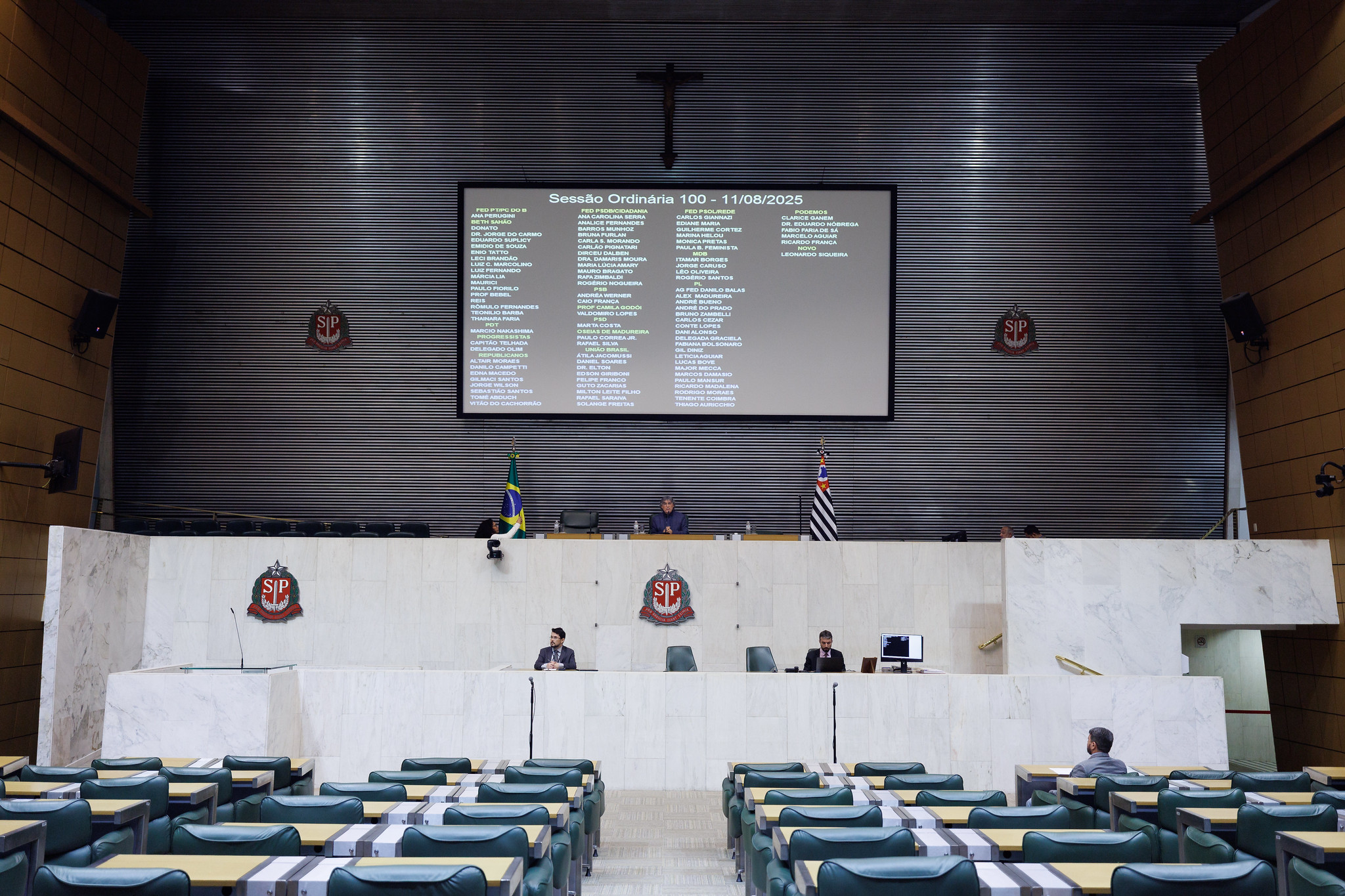 100ª Sessão Ordinária da Alesp-<a style='float:right;color:#ccc' href='https://www3.al.sp.gov.br/repositorio/noticia/N-08-2025/fg350736.jpg' target=_blank><i class='bi bi-zoom-in'></i> Clique para ver a imagem </a>