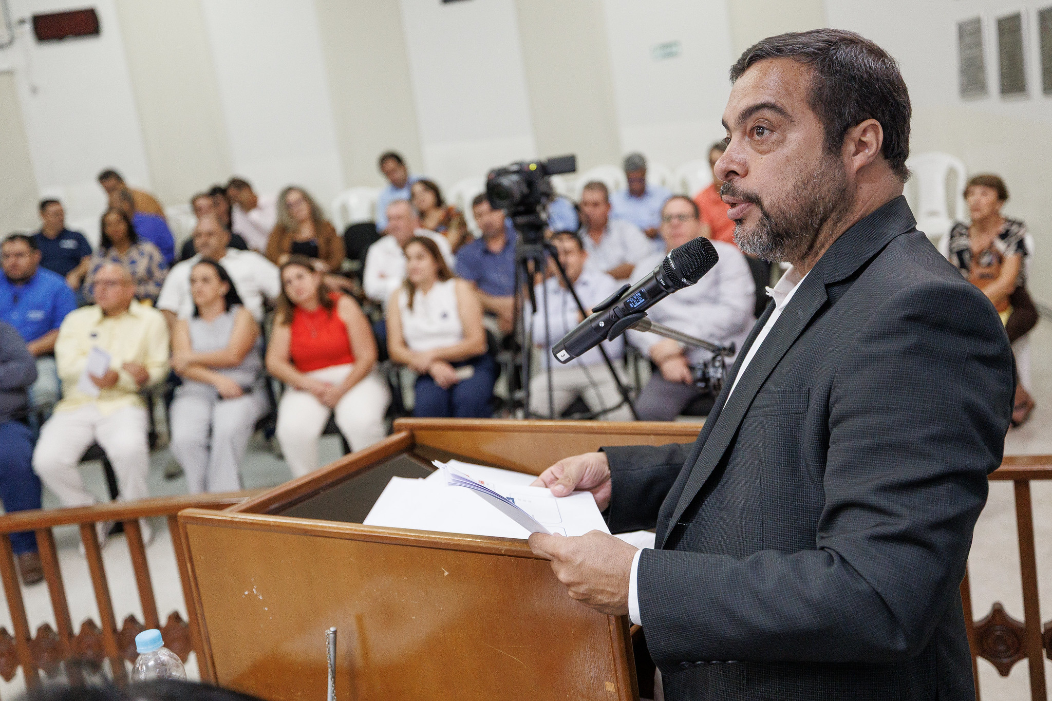 Marcolino: compromisso de dilogo com secretaria<a style='float:right;color:#ccc' href='https://www3.al.sp.gov.br/repositorio/noticia/N-08-2025/fg351385.jpg' target=_blank><i class='bi bi-zoom-in'></i> Clique para ver a imagem </a>