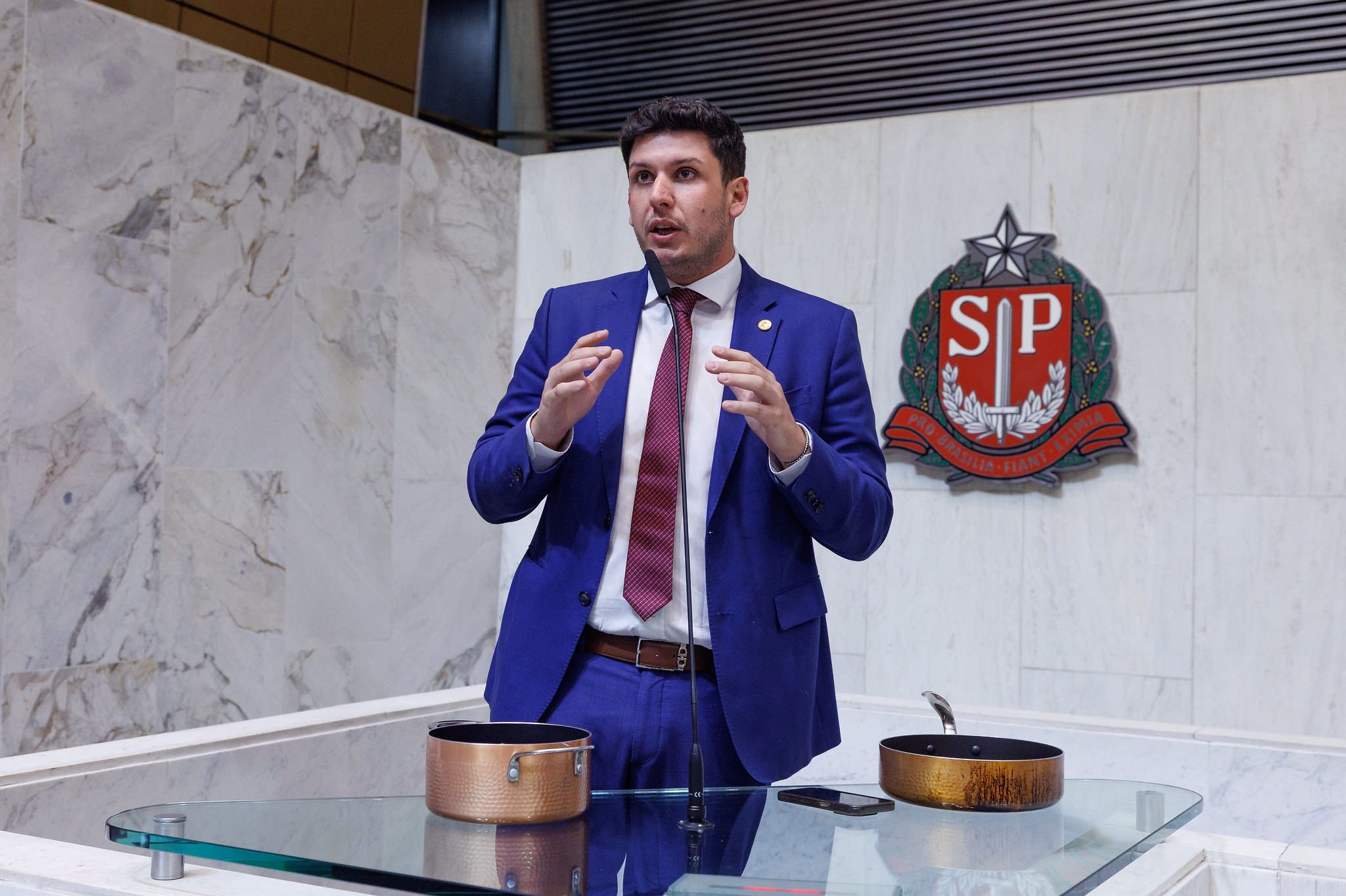 Rafael Saraiva: Parlamento fez história<a style='float:right;color:#ccc' href='https://www3.al.sp.gov.br/repositorio/noticia/N-08-2025/fg351479.jpg' target=_blank><i class='bi bi-zoom-in'></i> Clique para ver a imagem </a>