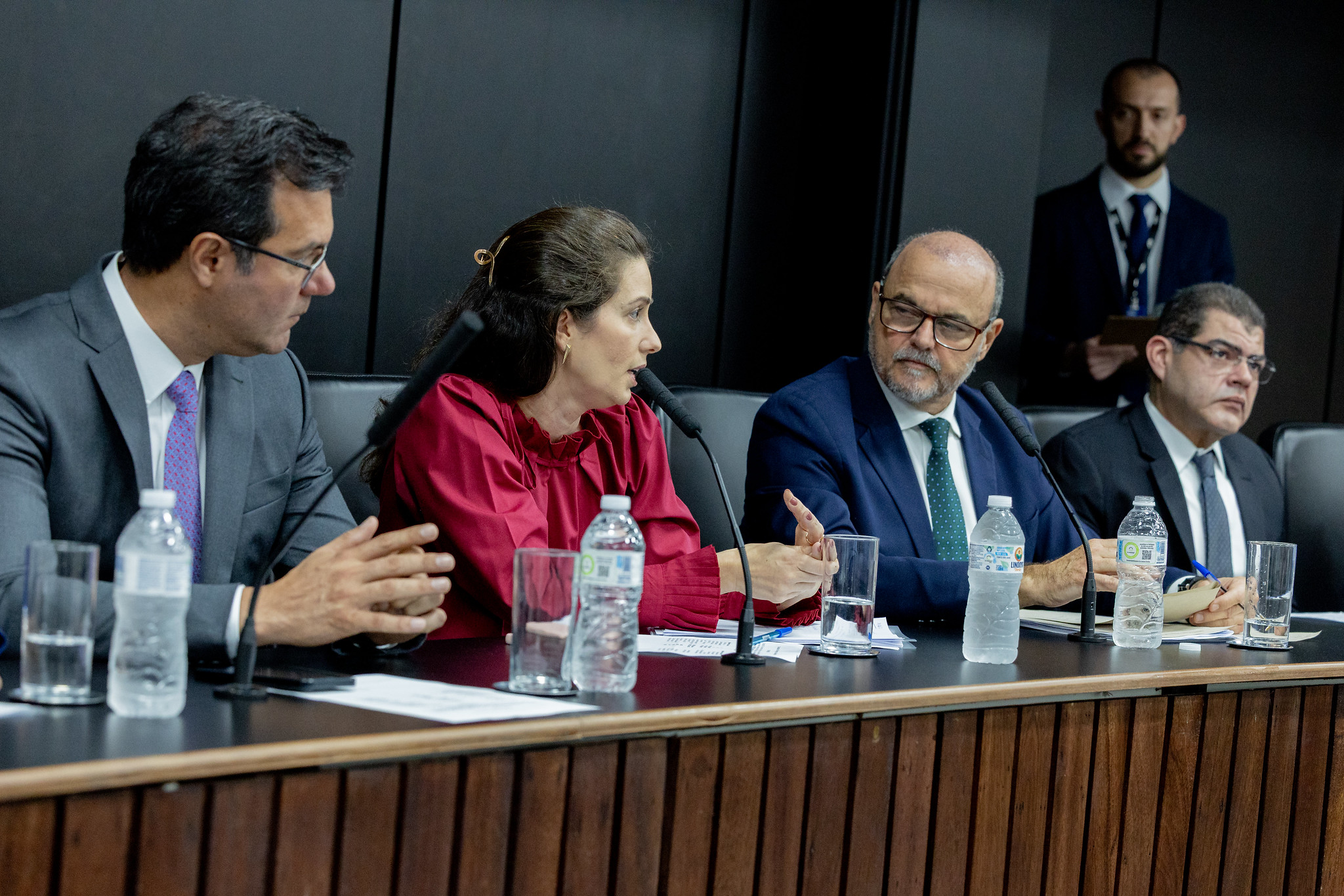 Foco da nova diretora ser modal ferrovirio<a style='float:right;color:#ccc' href='https://www3.al.sp.gov.br/repositorio/noticia/N-08-2025/fg351613.jpg' target=_blank><i class='bi bi-zoom-in'></i> Clique para ver a imagem </a>