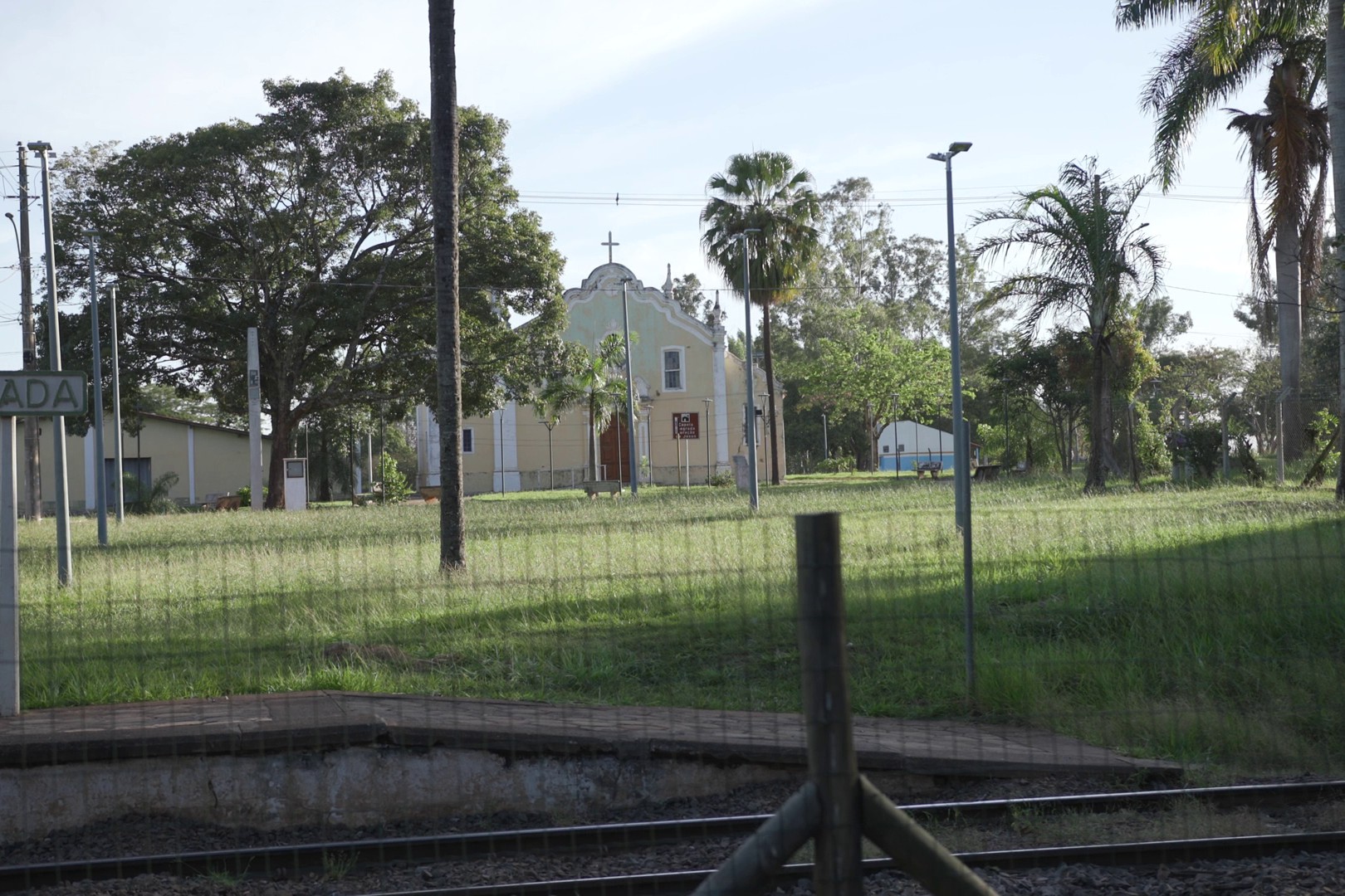 Bairro de Araraquara tem 1,7 mil habitantes<a style='float:right;color:#ccc' href='https://www3.al.sp.gov.br/repositorio/noticia/N-08-2026/fg367168.jpeg' target=_blank><i class='bi bi-zoom-in'></i> Clique para ver a imagem </a>
