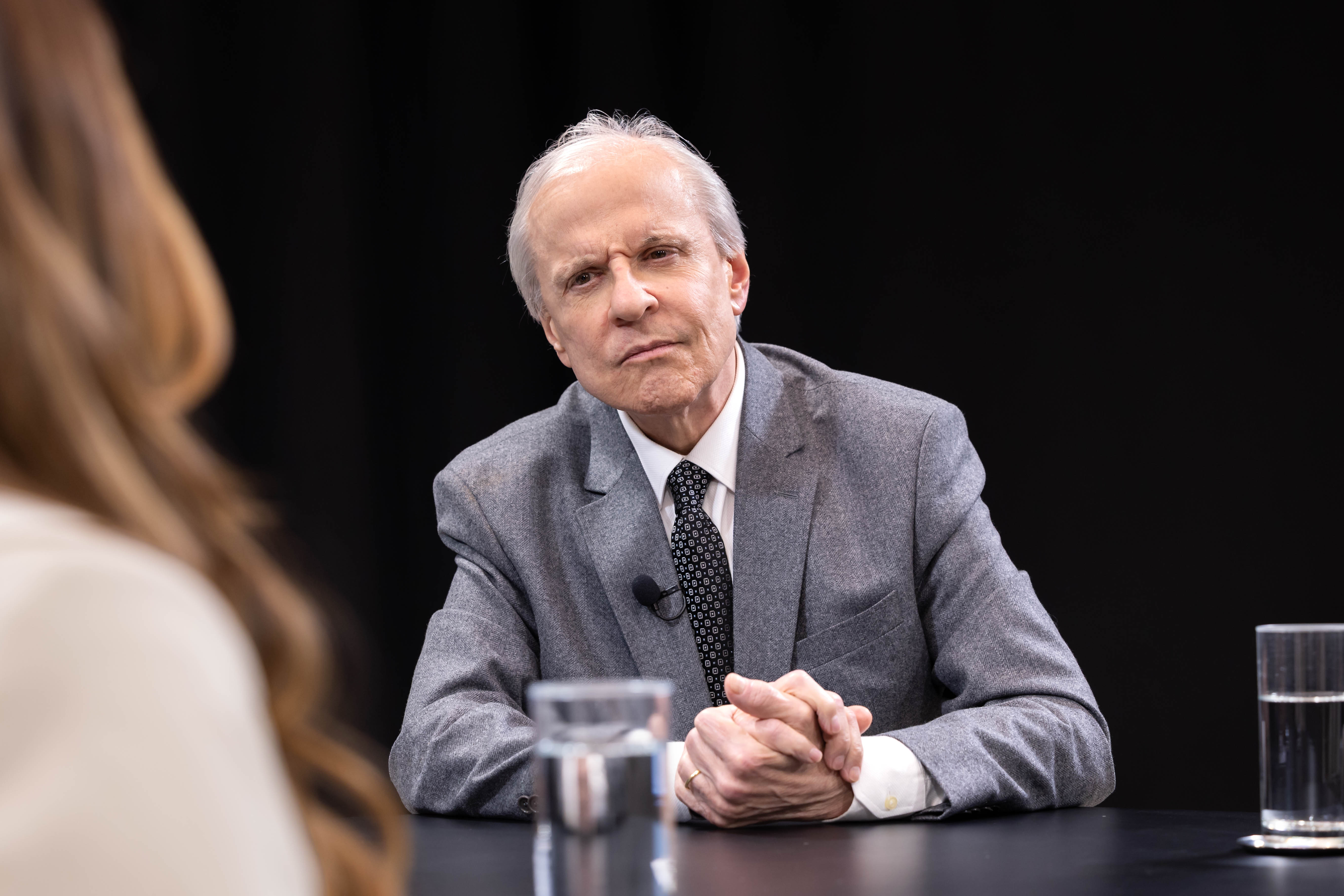 Presidente do TRE-SP fala ao Alesp Conex�o<a style='float:right;color:#ccc' href='https://www3.al.sp.gov.br/repositorio/noticia/N-08-2026/fg367240.jpg' target=_blank><i class='bi bi-zoom-in'></i> Clique para ver a imagem </a>