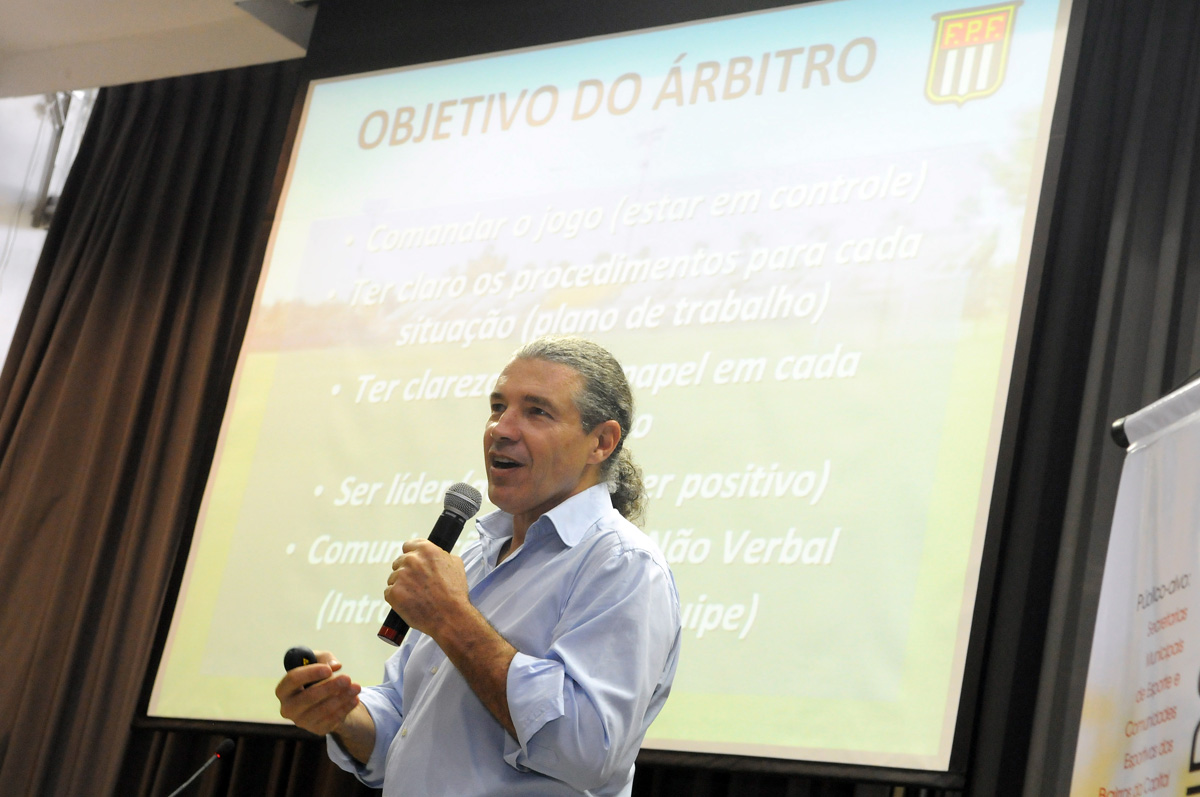 Gustavo Korte  <a style='float:right;color:#ccc' href='https://www3.al.sp.gov.br/repositorio/noticia/N-09-2012/fg117925.jpg' target=_blank><i class='bi bi-zoom-in'></i> Clique para ver a imagem </a>