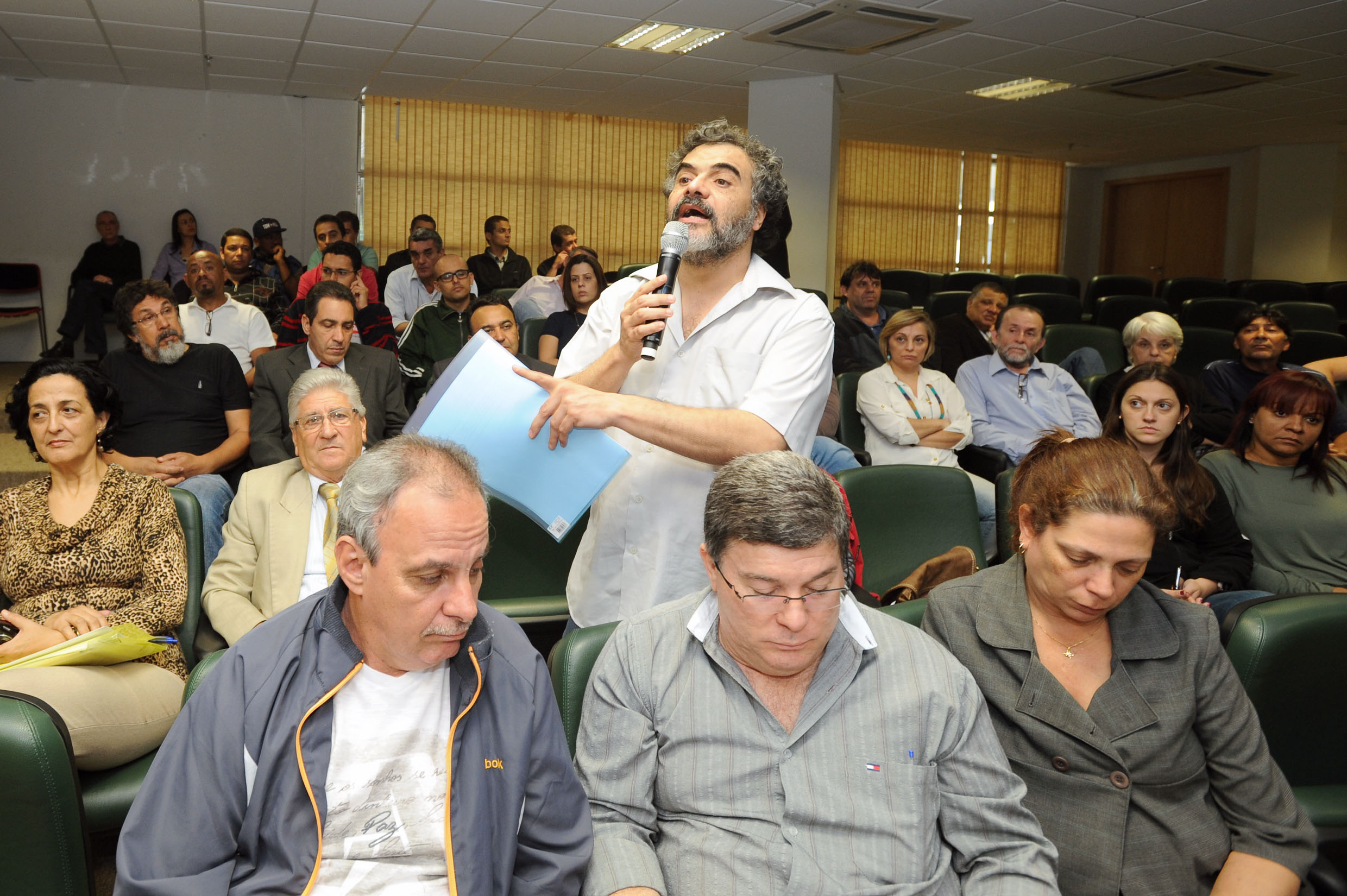 .<a style='float:right;color:#ccc' href='https://www3.al.sp.gov.br/repositorio/noticia/N-09-2013/fg129326.jpg' target=_blank><i class='bi bi-zoom-in'></i> Clique para ver a imagem </a>