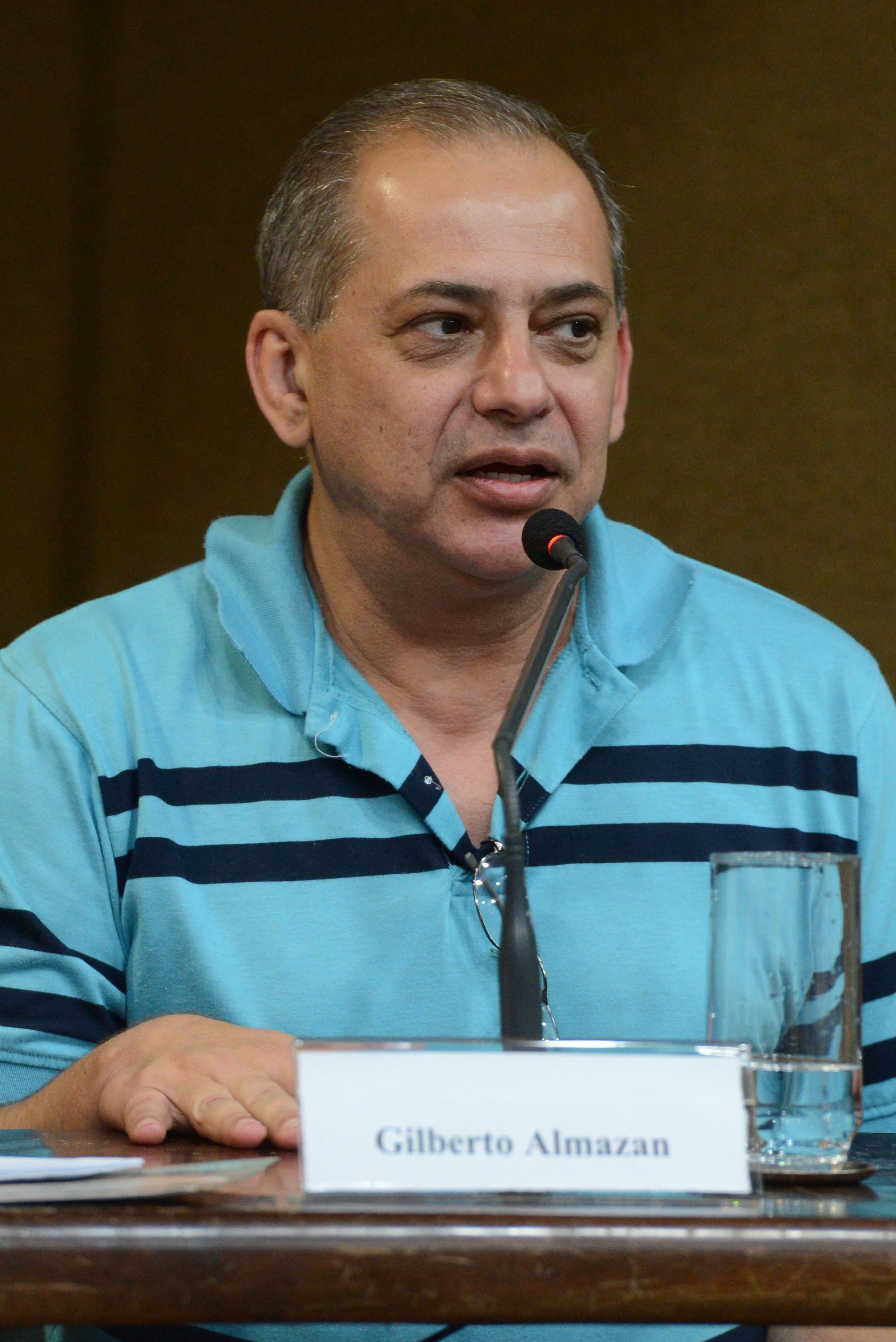 Gilberto Almazan<a style='float:right;color:#ccc' href='https://www3.al.sp.gov.br/repositorio/noticia/N-09-2013/fg129739.jpg' target=_blank><i class='bi bi-zoom-in'></i> Clique para ver a imagem </a>