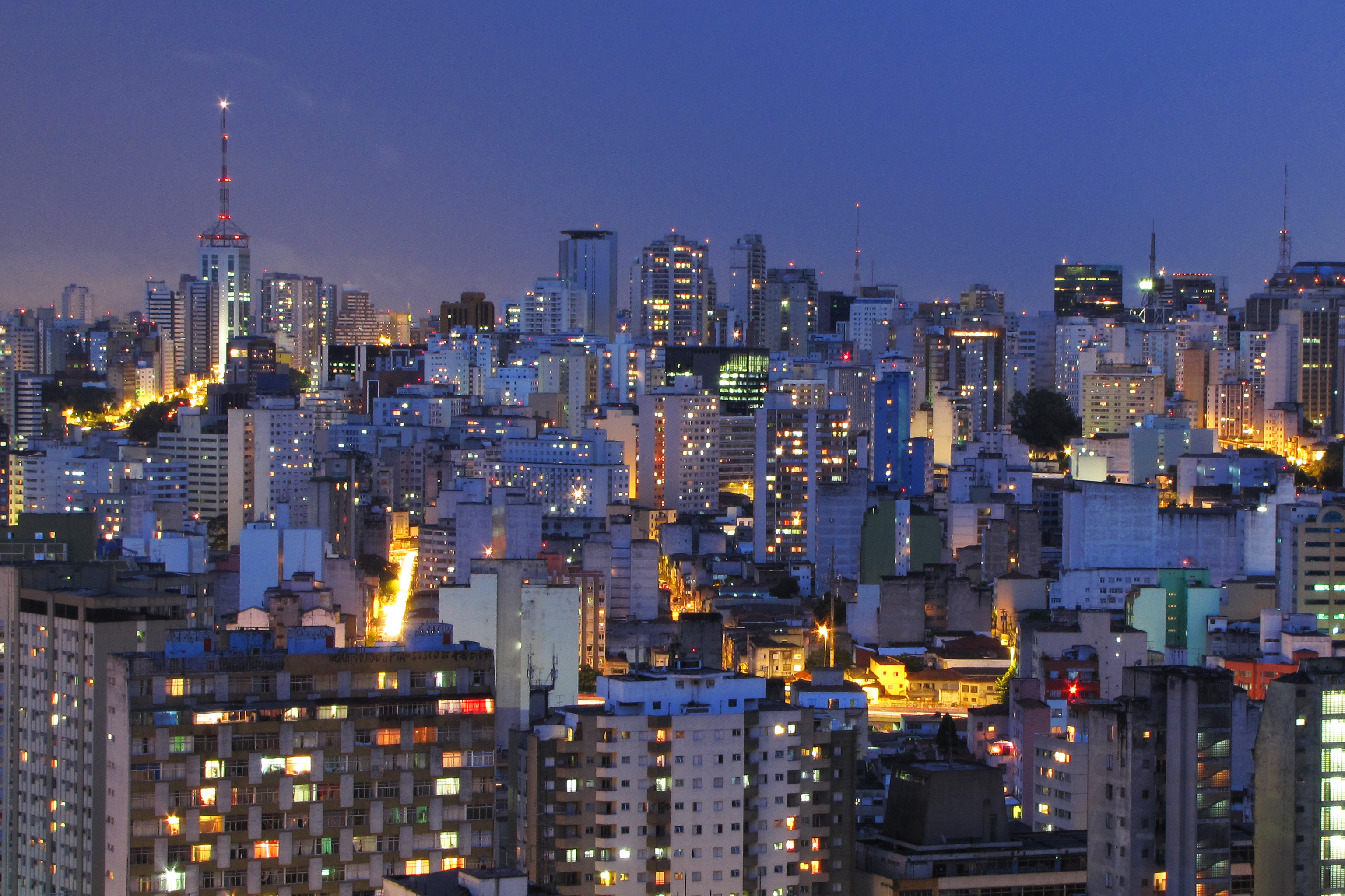 Cidade de So Paulo, detalhe<a style='float:right;color:#ccc' href='https://www3.al.sp.gov.br/repositorio/noticia/N-09-2014/fg165025.jpg' target=_blank><i class='bi bi-zoom-in'></i> Clique para ver a imagem </a>
