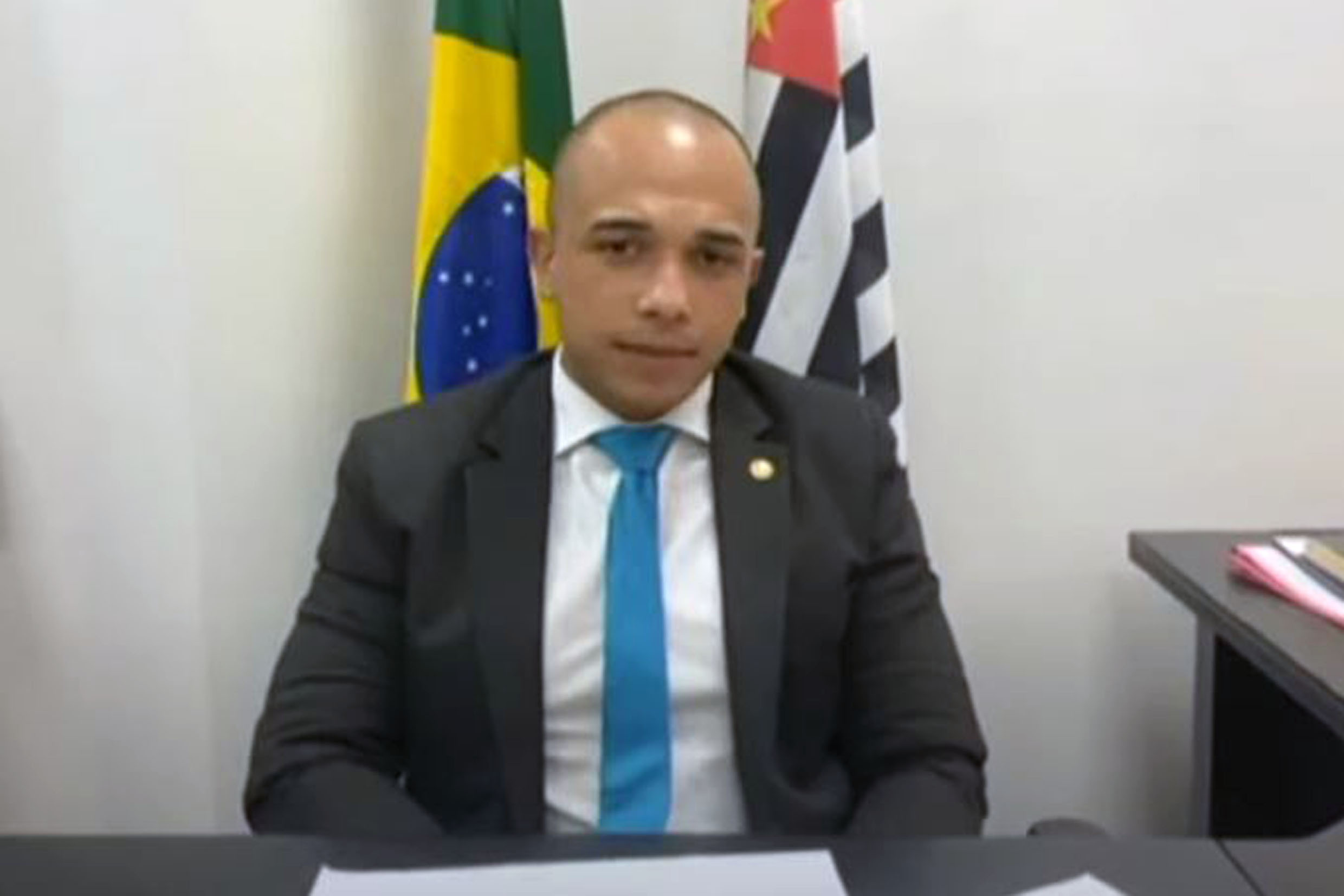 Douglas Garcia<a style='float:right;color:#ccc' href='https://www3.al.sp.gov.br/repositorio/noticia/N-09-2021/fg273951.jpg' target=_blank><i class='bi bi-zoom-in'></i> Clique para ver a imagem </a>